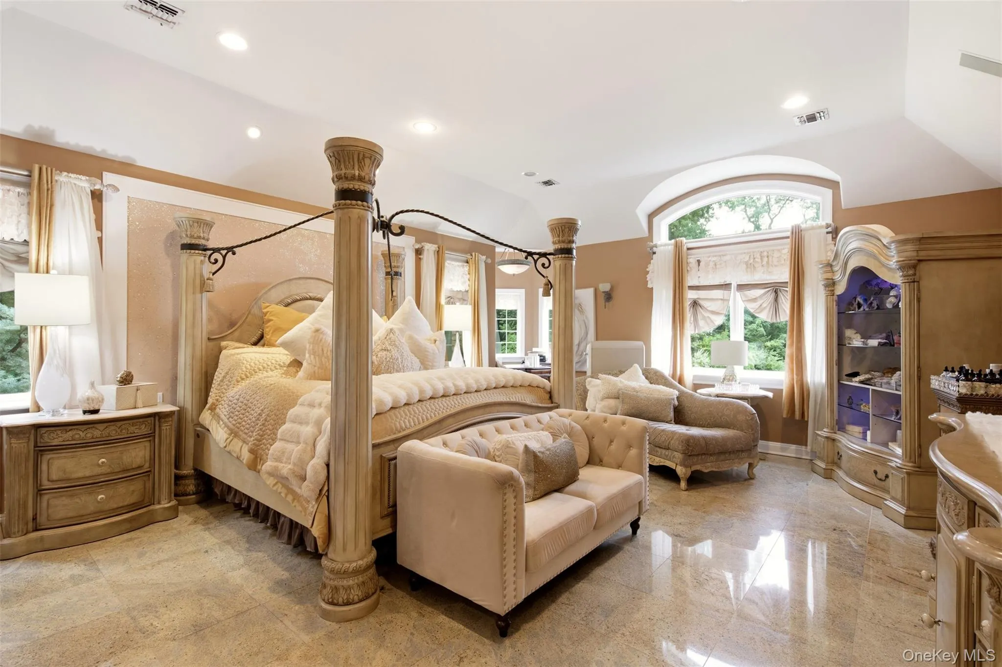 15 Peppermill Lane, Huntington, NY, 5 Bedrooms Bedrooms, 12 Rooms Rooms,5 BathroomsBathrooms,Residential,For Rent,Peppermill,0,1049045 15 Peppermill Lane, Huntington, NY, 5 Bedrooms Bedrooms, 12 Rooms Rooms,5 BathroomsBathrooms,Residential,For Rent,Peppermill,0,1049045