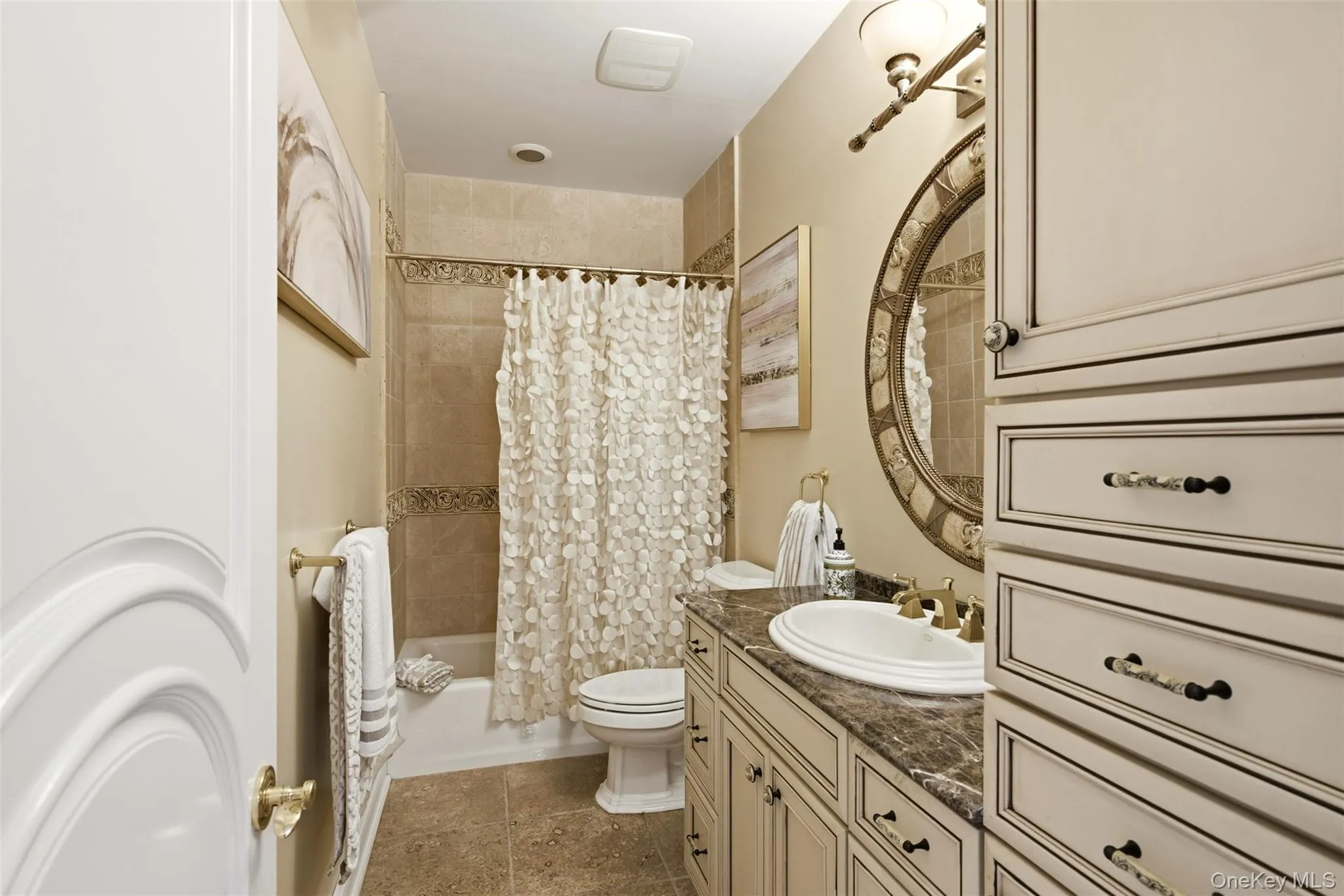 15 Peppermill Lane, Huntington, NY, 5 Bedrooms Bedrooms, 12 Rooms Rooms,5 BathroomsBathrooms,Residential,For Rent,Peppermill,0,1049045 15 Peppermill Lane, Huntington, NY, 5 Bedrooms Bedrooms, 12 Rooms Rooms,5 BathroomsBathrooms,Residential,For Rent,Peppermill,0,1049045