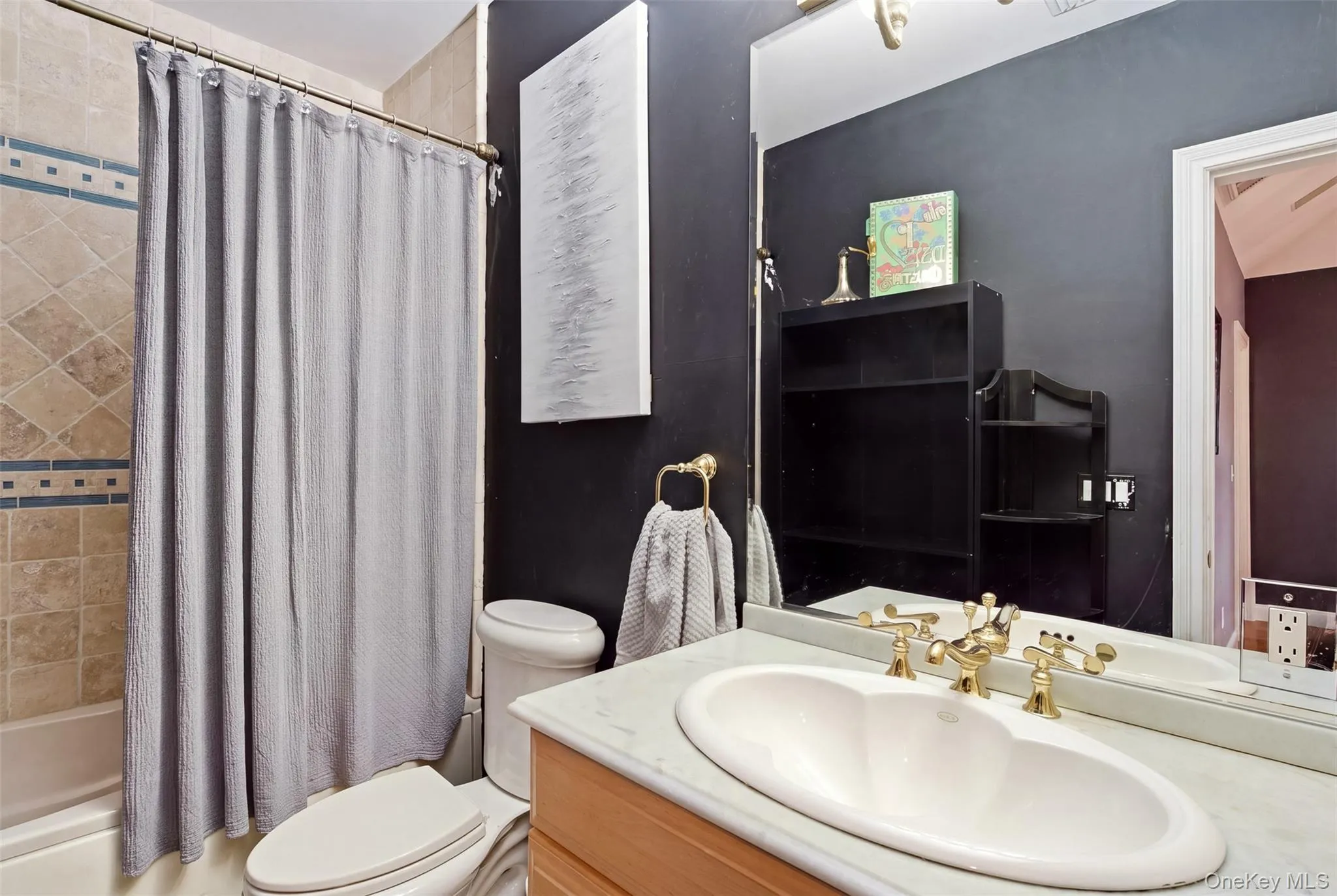 15 Peppermill Lane, Huntington, NY, 5 Bedrooms Bedrooms, 12 Rooms Rooms,5 BathroomsBathrooms,Residential,For Rent,Peppermill,0,1049045 15 Peppermill Lane, Huntington, NY, 5 Bedrooms Bedrooms, 12 Rooms Rooms,5 BathroomsBathrooms,Residential,For Rent,Peppermill,0,1049045