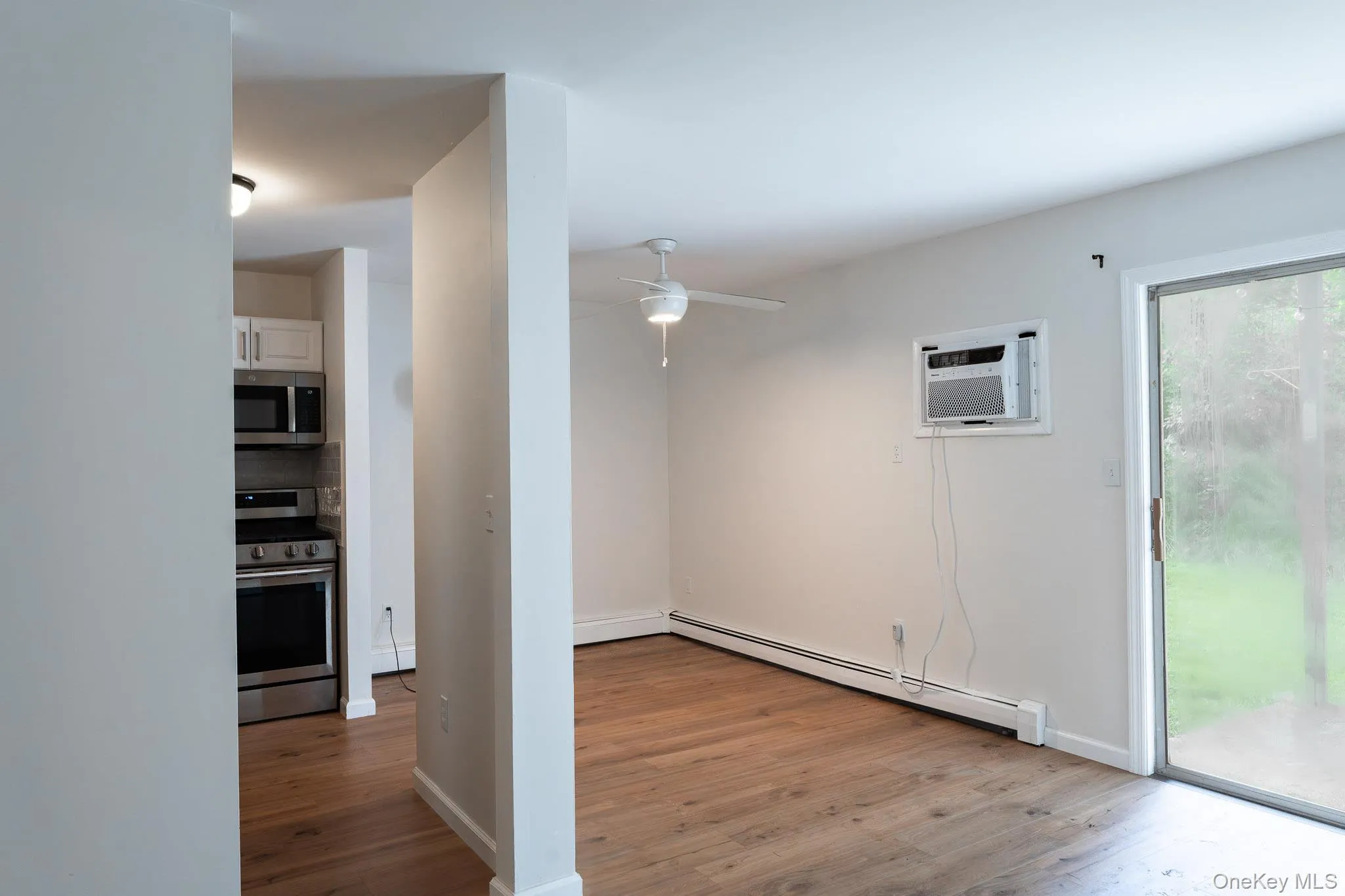 8 Ivy Court, Fishkill, NY, 1 Bedroom Bedrooms, 4 Rooms Rooms,1 BathroomBathrooms,Residential Lease,For Rent,Ivy,0,1049048 8 Ivy Court, Fishkill, NY, 1 Bedroom Bedrooms, 4 Rooms Rooms,1 BathroomBathrooms,Residential Lease,For Rent,Ivy,0,1049048