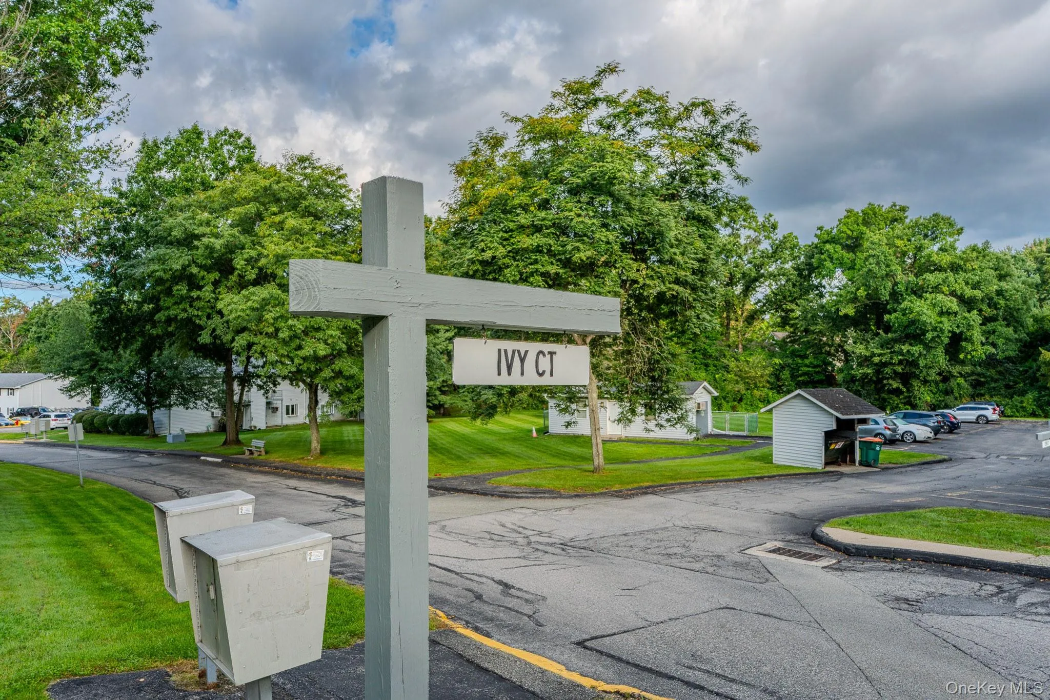 8 Ivy Court, Fishkill, NY, 1 Bedroom Bedrooms, 4 Rooms Rooms,1 BathroomBathrooms,Residential Lease,For Rent,Ivy,0,1049048 8 Ivy Court, Fishkill, NY, 1 Bedroom Bedrooms, 4 Rooms Rooms,1 BathroomBathrooms,Residential Lease,For Rent,Ivy,0,1049048