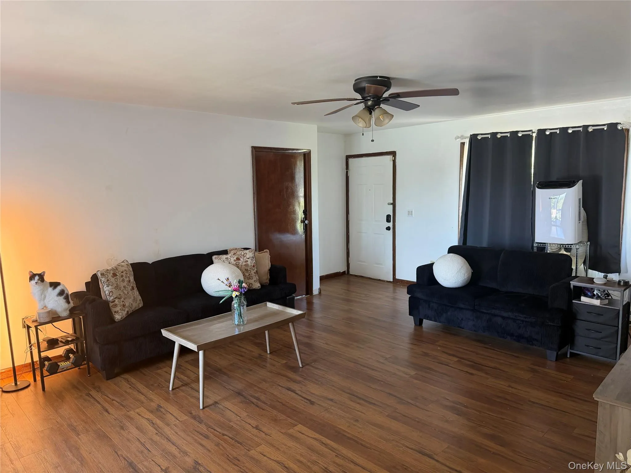 1413 Goshen Turnpike, Middletown, NY, 4 Bedrooms Bedrooms, 6 Rooms Rooms,2 BathroomsBathrooms,Residential,For Rent,Goshen,0,1049053 1413 Goshen Turnpike, Middletown, NY, 4 Bedrooms Bedrooms, 6 Rooms Rooms,2 BathroomsBathrooms,Residential,For Rent,Goshen,0,1049053
