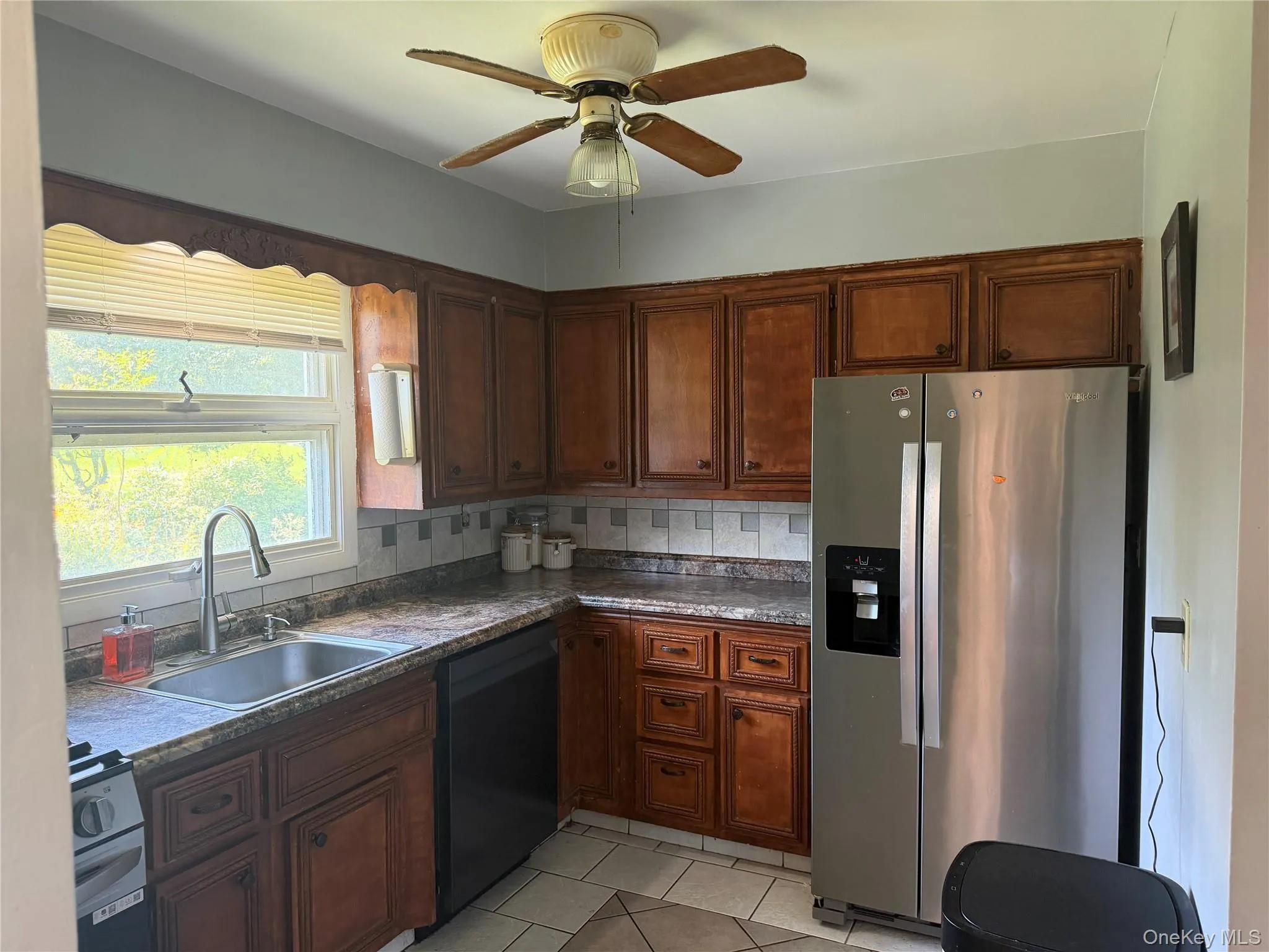1413 Goshen Turnpike, Middletown, NY, 4 Bedrooms Bedrooms, 6 Rooms Rooms,2 BathroomsBathrooms,Residential,For Rent,Goshen,0,1049053 1413 Goshen Turnpike, Middletown, NY, 4 Bedrooms Bedrooms, 6 Rooms Rooms,2 BathroomsBathrooms,Residential,For Rent,Goshen,0,1049053