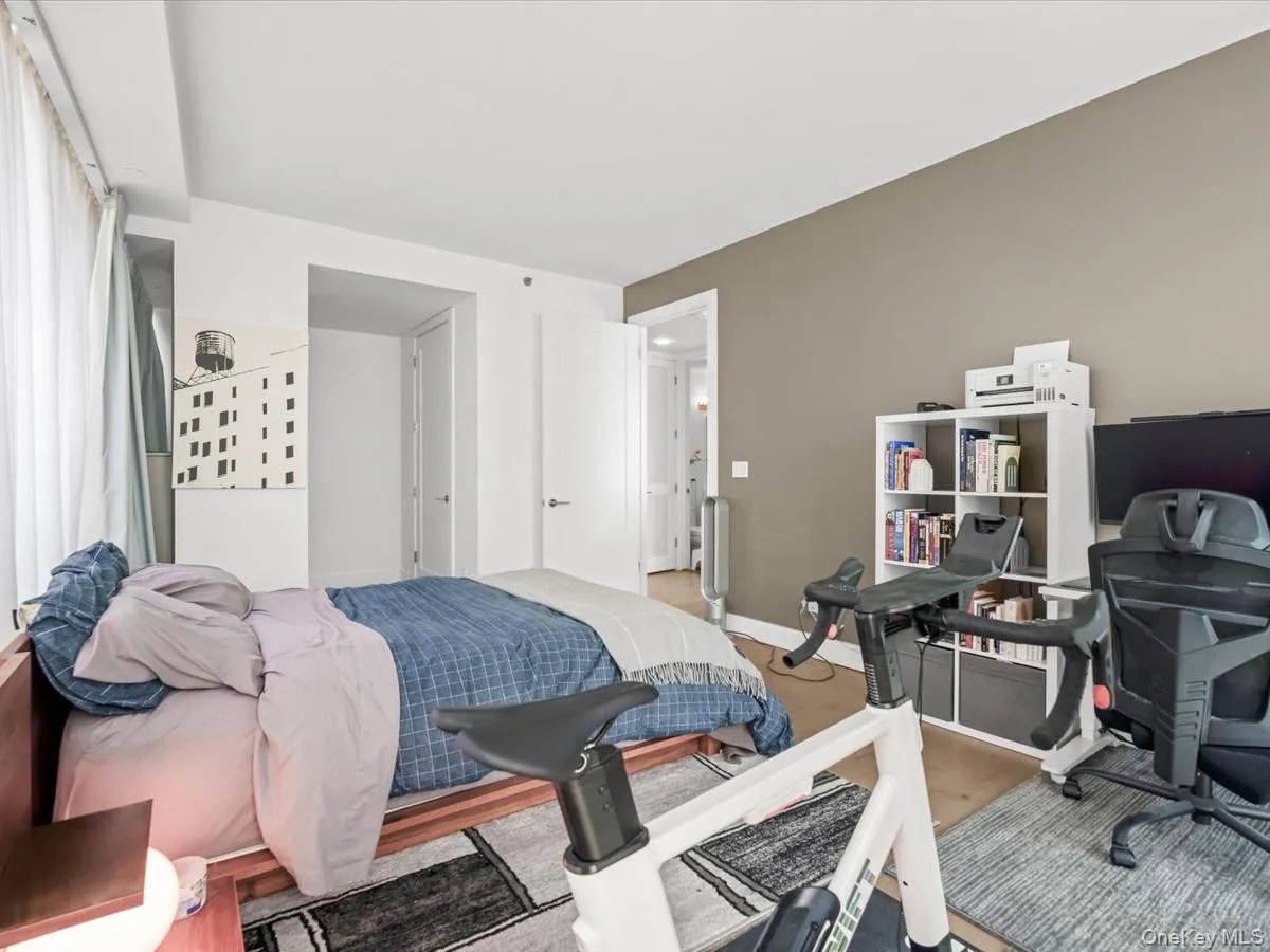 519 Borden Avenue, New York, NY, 1 Bedroom Bedrooms, 4 Rooms Rooms,1 BathroomBathrooms,Residential,For Rent,Borden,0,1049054 519 Borden Avenue, New York, NY, 1 Bedroom Bedrooms, 4 Rooms Rooms,1 BathroomBathrooms,Residential,For Rent,Borden,0,1049054