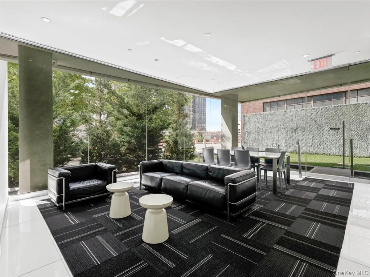 519 Borden Avenue, New York, NY, 1 Bedroom Bedrooms, 4 Rooms Rooms,1 BathroomBathrooms,Residential,For Rent,Borden,0,1049054 519 Borden Avenue, New York, NY, 1 Bedroom Bedrooms, 4 Rooms Rooms,1 BathroomBathrooms,Residential,For Rent,Borden,0,1049054