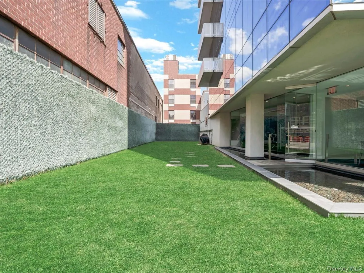 519 Borden Avenue, New York, NY, 1 Bedroom Bedrooms, 4 Rooms Rooms,1 BathroomBathrooms,Residential,For Rent,Borden,0,1049054 519 Borden Avenue, New York, NY, 1 Bedroom Bedrooms, 4 Rooms Rooms,1 BathroomBathrooms,Residential,For Rent,Borden,0,1049054