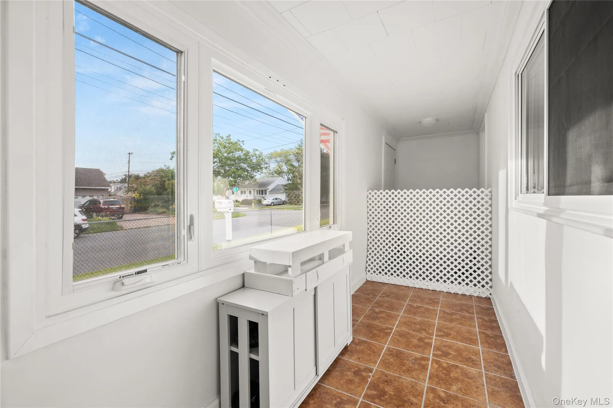 368 Catskill Avenue, Babylon, NY, 3 Bedrooms Bedrooms, 5 Rooms Rooms,2 BathroomsBathrooms,Residential,For Rent,Catskill,0,1049062 368 Catskill Avenue, Babylon, NY, 3 Bedrooms Bedrooms, 5 Rooms Rooms,2 BathroomsBathrooms,Residential,For Rent,Catskill,0,1049062