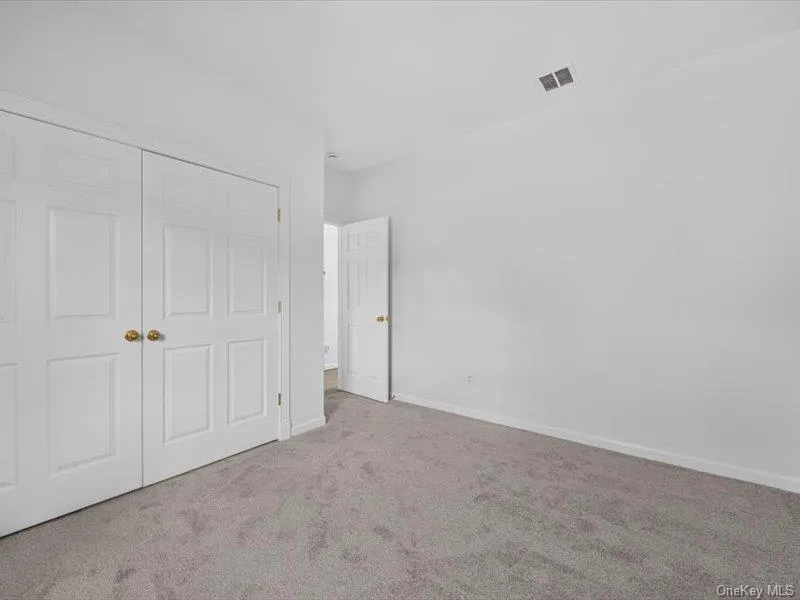 116 High Point Circle, Newburgh (town), NY, 2 Bedrooms Bedrooms, 5 Rooms Rooms,2 BathroomsBathrooms,Residential,For Rent,High Point,0,1049067 116 High Point Circle, Newburgh (town), NY, 2 Bedrooms Bedrooms, 5 Rooms Rooms,2 BathroomsBathrooms,Residential,For Rent,High Point,0,1049067
