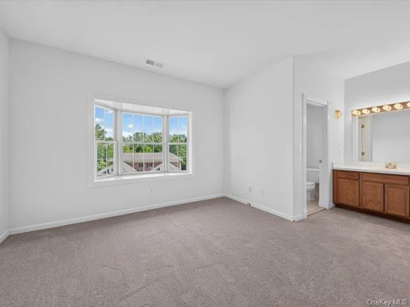 116 High Point Circle, Newburgh (town), NY, 2 Bedrooms Bedrooms, 5 Rooms Rooms,2 BathroomsBathrooms,Residential,For Rent,High Point,0,1049067 116 High Point Circle, Newburgh (town), NY, 2 Bedrooms Bedrooms, 5 Rooms Rooms,2 BathroomsBathrooms,Residential,For Rent,High Point,0,1049067