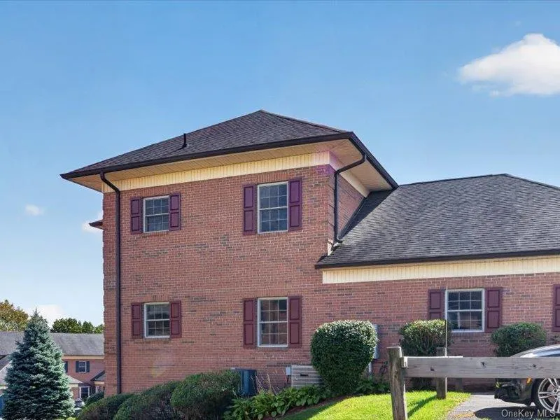 116 High Point Circle, Newburgh (town), NY, 2 Bedrooms Bedrooms, 5 Rooms Rooms,2 BathroomsBathrooms,Residential,For Rent,High Point,0,1049067 116 High Point Circle, Newburgh (town), NY, 2 Bedrooms Bedrooms, 5 Rooms Rooms,2 BathroomsBathrooms,Residential,For Rent,High Point,0,1049067