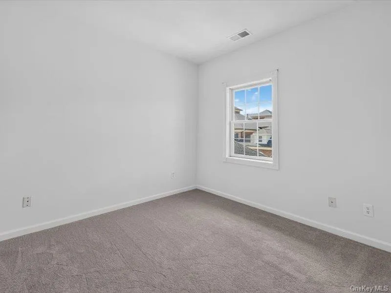 116 High Point Circle, Newburgh (town), NY, 2 Bedrooms Bedrooms, 5 Rooms Rooms,2 BathroomsBathrooms,Residential,For Rent,High Point,0,1049067 116 High Point Circle, Newburgh (town), NY, 2 Bedrooms Bedrooms, 5 Rooms Rooms,2 BathroomsBathrooms,Residential,For Rent,High Point,0,1049067