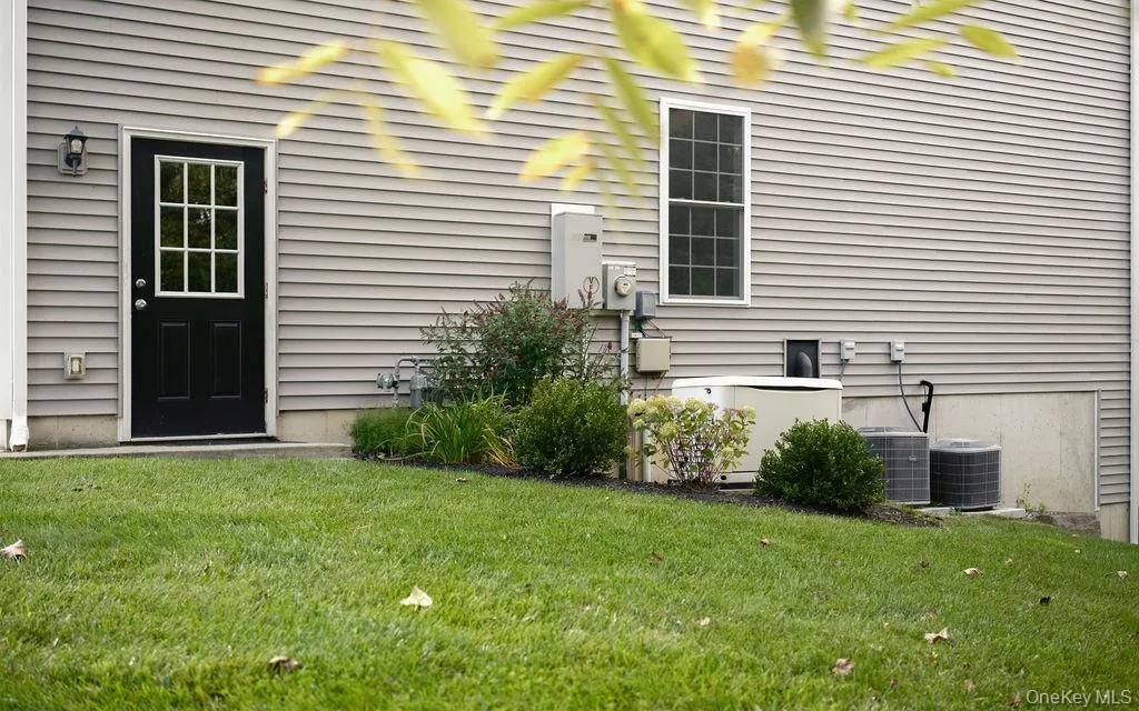 136 Stratford Drive, Poughkeepsie, NY, 4 Bedrooms Bedrooms, 9 Rooms Rooms,3 BathroomsBathrooms,Residential,For Rent,Stratford,0,1049068 136 Stratford Drive, Poughkeepsie, NY, 4 Bedrooms Bedrooms, 9 Rooms Rooms,3 BathroomsBathrooms,Residential,For Rent,Stratford,0,1049068
