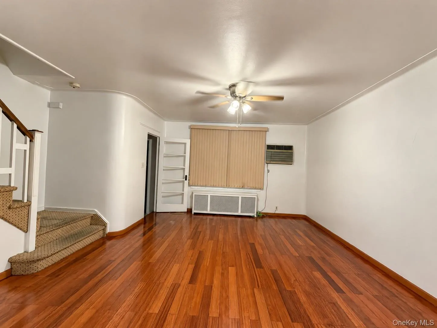 5262 79th Street, New York, NY, 3 Bedroom Bedrooms, 6 Room Rooms,1 BathroomBathrooms,Residential Lease,For Rent,79th,0,1049074 5262 79th Street, New York, NY, 3 Bedroom Bedrooms, 6 Room Rooms,1 BathroomBathrooms,Residential Lease,For Rent,79th,0,1049074