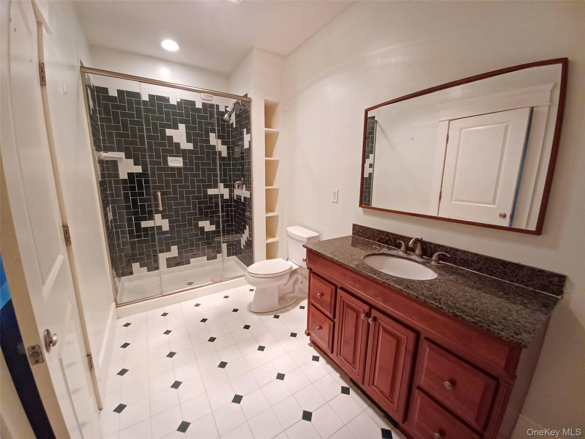 11 Hedges Road, Warwick (town), NY, 5 Bedrooms Bedrooms, 10 Rooms Rooms,3 BathroomsBathrooms,Residential,For Rent,Hedges,0,1049078 11 Hedges Road, Warwick (town), NY, 5 Bedrooms Bedrooms, 10 Rooms Rooms,3 BathroomsBathrooms,Residential,For Rent,Hedges,0,1049078