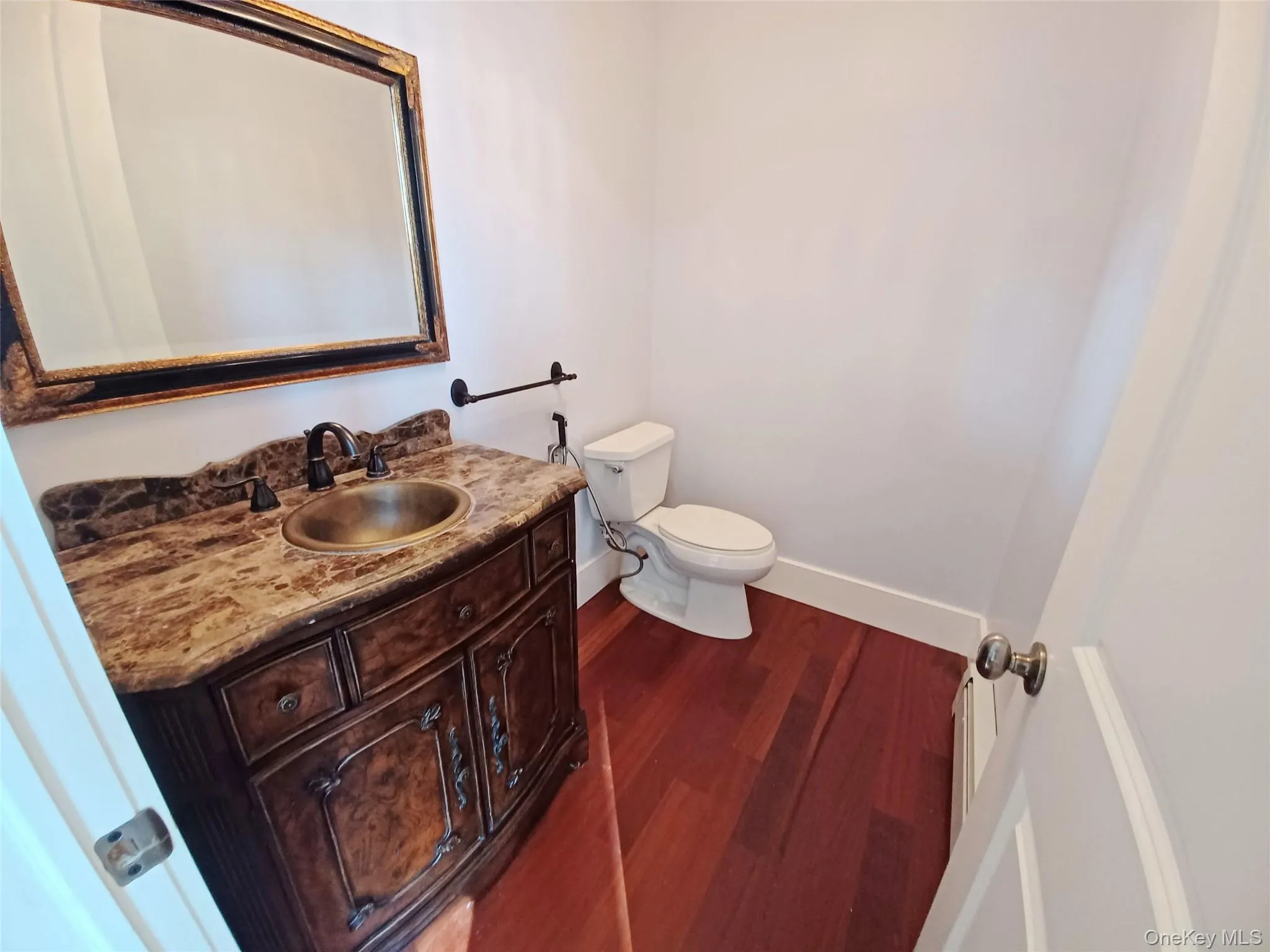 11 Hedges Road, Warwick (town), NY, 5 Bedrooms Bedrooms, 10 Rooms Rooms,3 BathroomsBathrooms,Residential,For Rent,Hedges,0,1049078 11 Hedges Road, Warwick (town), NY, 5 Bedrooms Bedrooms, 10 Rooms Rooms,3 BathroomsBathrooms,Residential,For Rent,Hedges,0,1049078