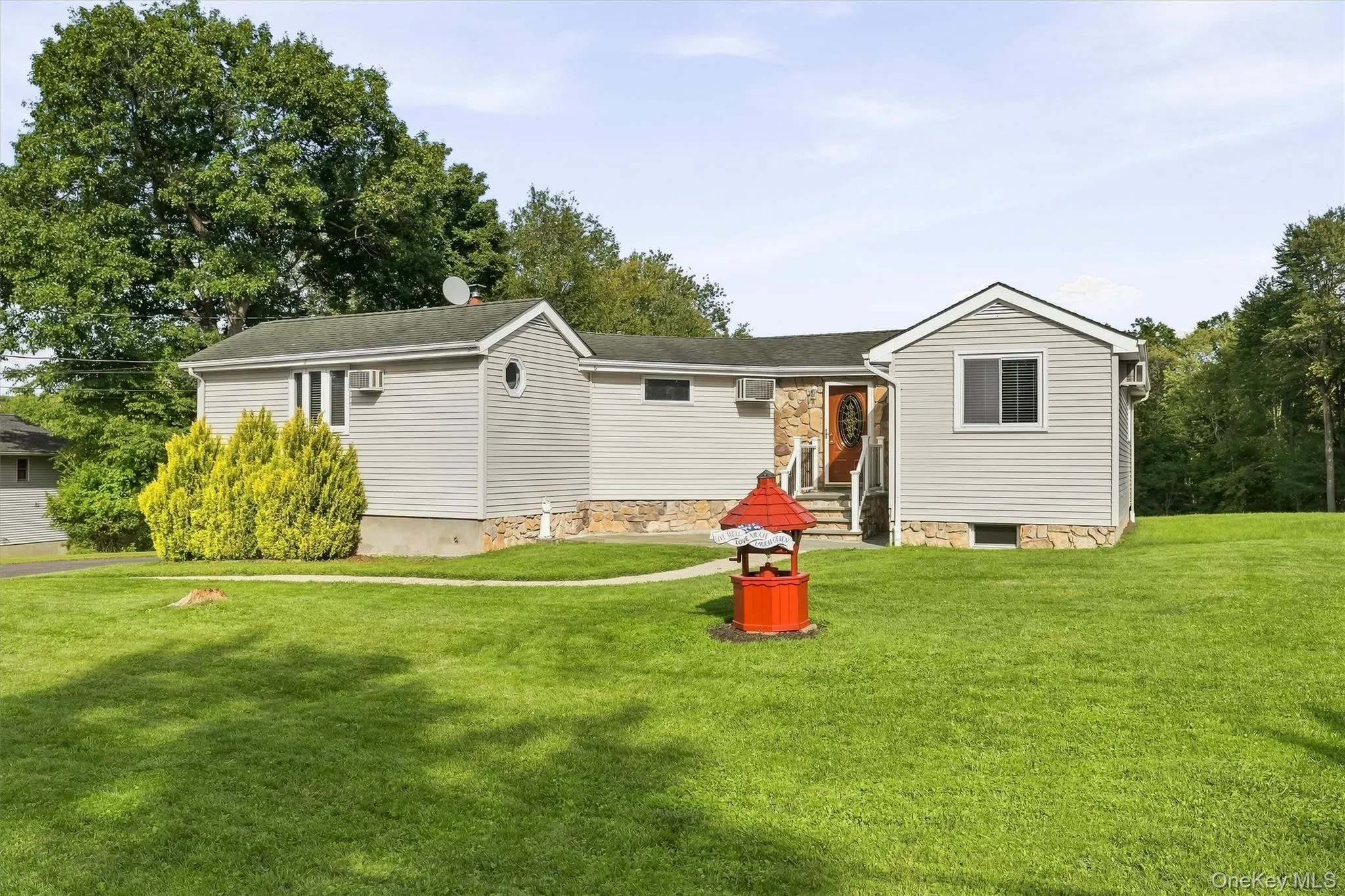 48 Lake Side Drive, New Windsor, NY, 3 Bedrooms Bedrooms, 5 Rooms Rooms,2 BathroomsBathrooms,Residential,For Rent,Lake Side,0,1049082 48 Lake Side Drive, New Windsor, NY, 3 Bedrooms Bedrooms, 5 Rooms Rooms,2 BathroomsBathrooms,Residential,For Rent,Lake Side,0,1049082