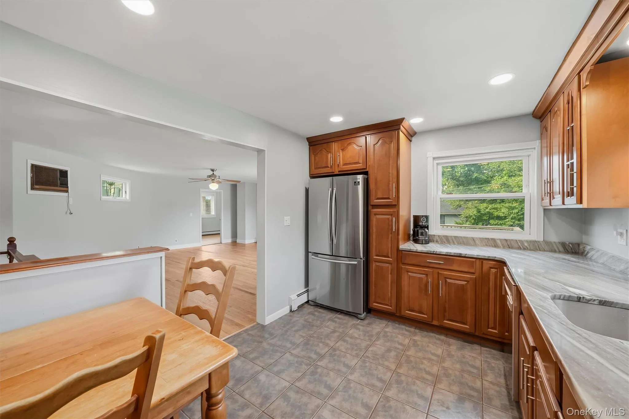48 Lake Side Drive, New Windsor, NY, 3 Bedrooms Bedrooms, 5 Rooms Rooms,2 BathroomsBathrooms,Residential,For Rent,Lake Side,0,1049082 48 Lake Side Drive, New Windsor, NY, 3 Bedrooms Bedrooms, 5 Rooms Rooms,2 BathroomsBathrooms,Residential,For Rent,Lake Side,0,1049082
