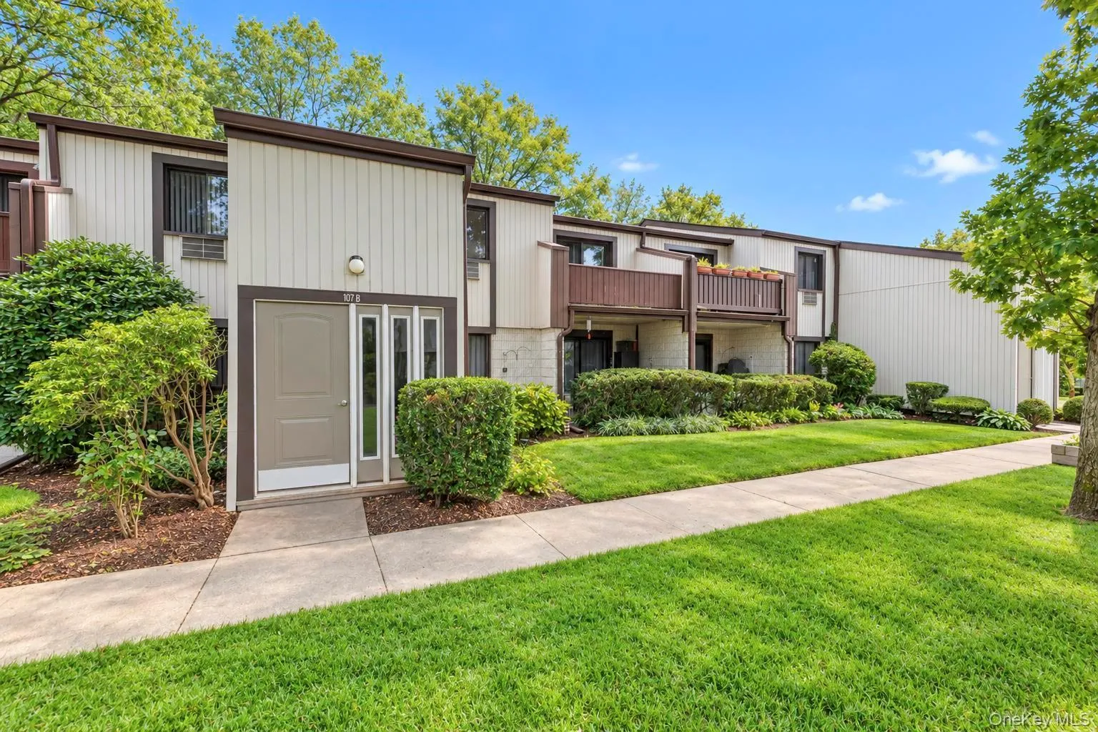 107 Richmond Boulevard, Islip, NY, 2 Bedrooms Bedrooms, 5 Rooms Rooms,1 BathroomBathrooms,Residential,For Rent,Richmond,0,1049083 107 Richmond Boulevard, Islip, NY, 2 Bedrooms Bedrooms, 5 Rooms Rooms,1 BathroomBathrooms,Residential,For Rent,Richmond,0,1049083