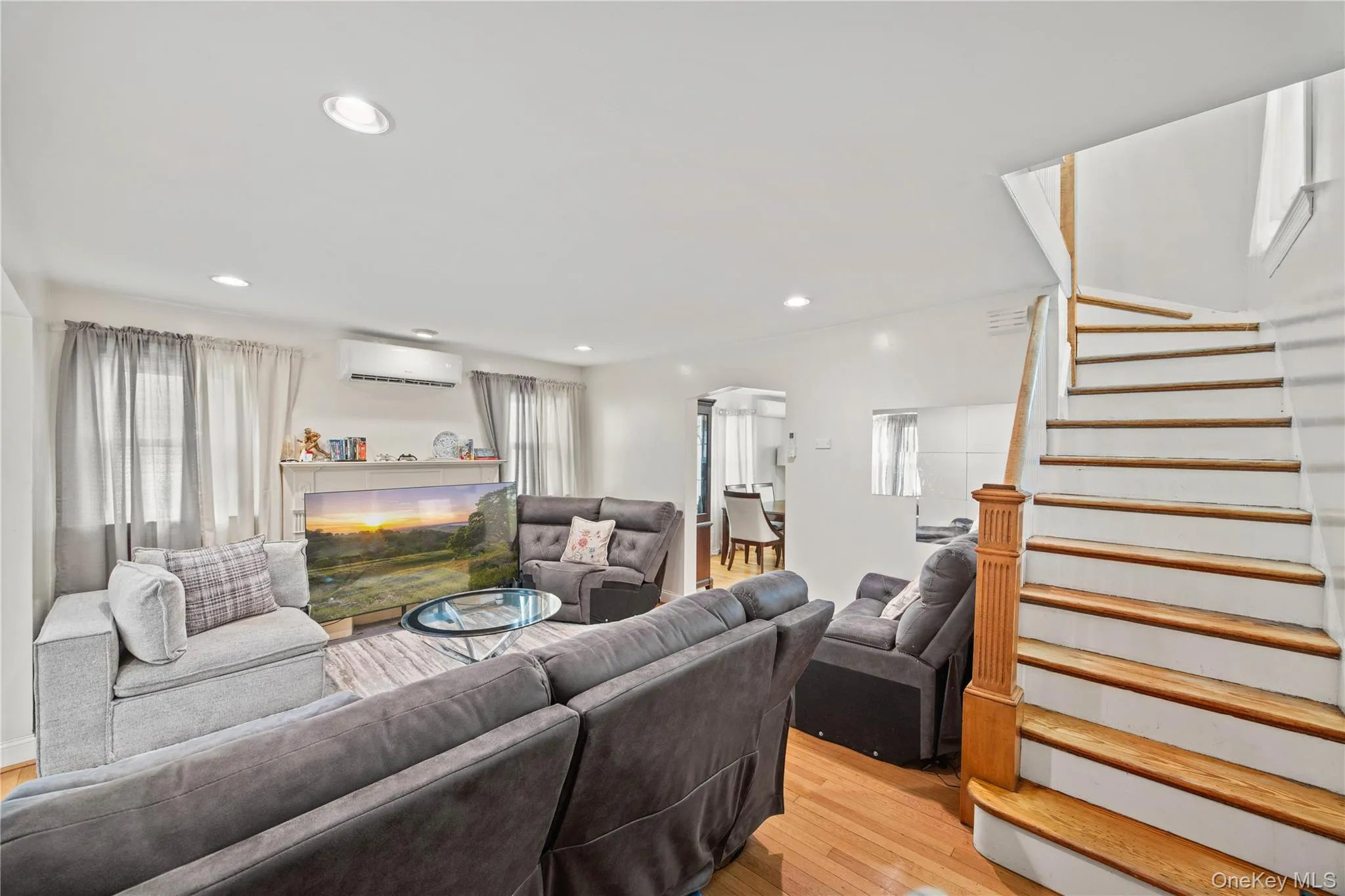 432 Bedford Avenue, Mount Vernon, NY, 4 Bedrooms Bedrooms, 8 Rooms Rooms,1 BathroomBathrooms,Residential,For Rent,Bedford,0,1049085 432 Bedford Avenue, Mount Vernon, NY, 4 Bedrooms Bedrooms, 8 Rooms Rooms,1 BathroomBathrooms,Residential,For Rent,Bedford,0,1049085