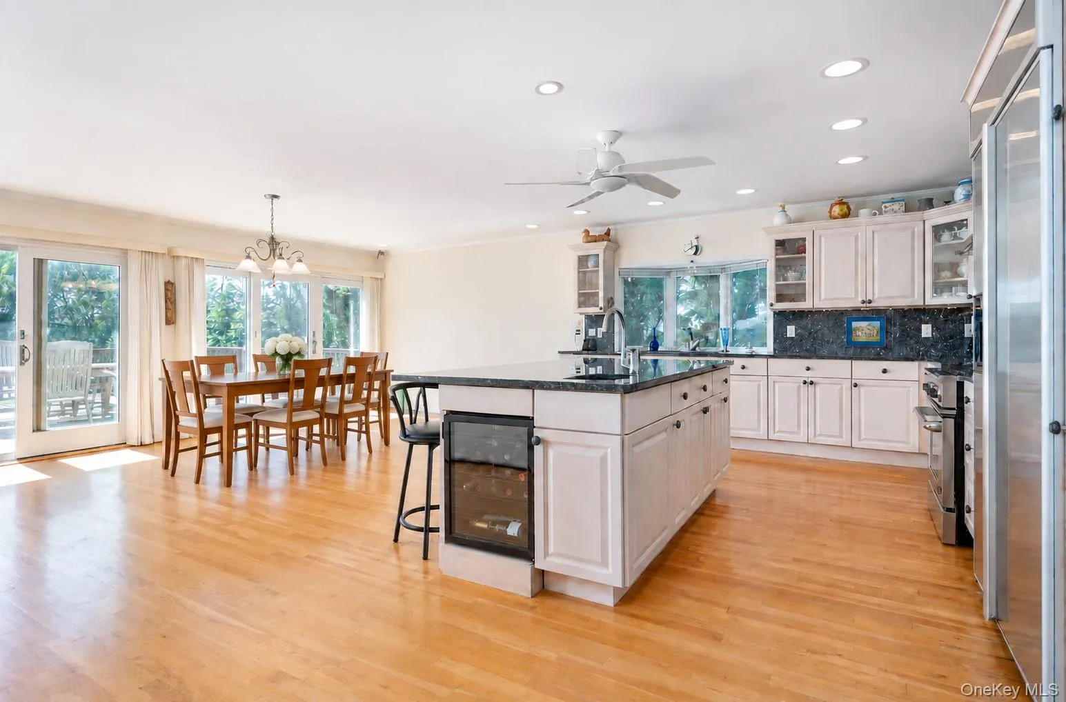 38 Old Fort Lane, Southampton, NY, 3 Bedrooms Bedrooms, 9 Rooms Rooms,3 BathroomsBathrooms,Residential,For Rent,Old Fort,0,1049087 38 Old Fort Lane, Southampton, NY, 3 Bedrooms Bedrooms, 9 Rooms Rooms,3 BathroomsBathrooms,Residential,For Rent,Old Fort,0,1049087