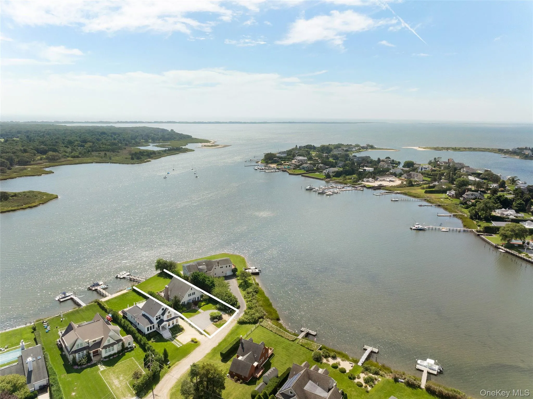 38 Old Fort Lane, Southampton, NY, 3 Bedrooms Bedrooms, 9 Rooms Rooms,3 BathroomsBathrooms,Residential,For Rent,Old Fort,0,1049087 38 Old Fort Lane, Southampton, NY, 3 Bedrooms Bedrooms, 9 Rooms Rooms,3 BathroomsBathrooms,Residential,For Rent,Old Fort,0,1049087