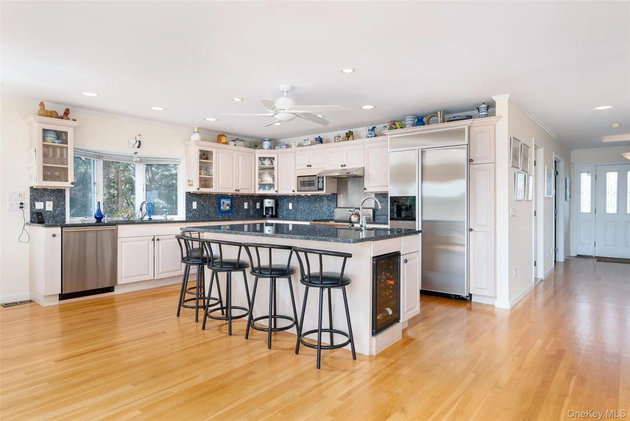 38 Old Fort Lane, Southampton, NY, 3 Bedrooms Bedrooms, 9 Rooms Rooms,3 BathroomsBathrooms,Residential,For Rent,Old Fort,0,1049087 38 Old Fort Lane, Southampton, NY, 3 Bedrooms Bedrooms, 9 Rooms Rooms,3 BathroomsBathrooms,Residential,For Rent,Old Fort,0,1049087