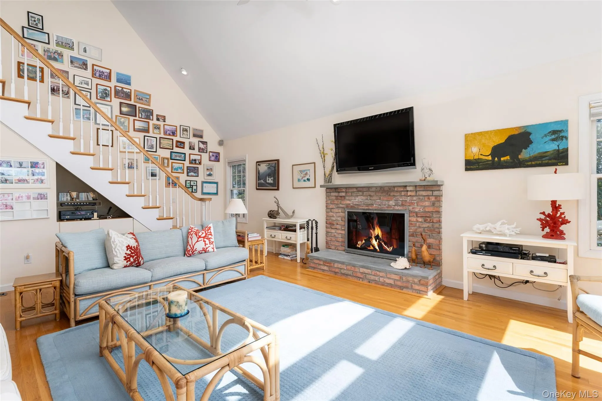 38 Old Fort Lane, Southampton, NY, 3 Bedrooms Bedrooms, 9 Rooms Rooms,3 BathroomsBathrooms,Residential,For Rent,Old Fort,0,1049087 38 Old Fort Lane, Southampton, NY, 3 Bedrooms Bedrooms, 9 Rooms Rooms,3 BathroomsBathrooms,Residential,For Rent,Old Fort,0,1049087