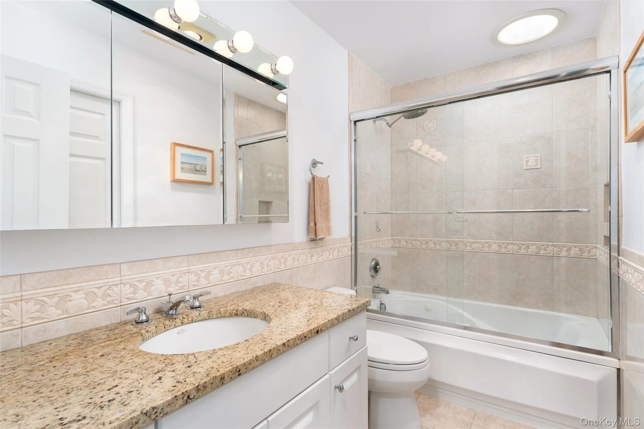 38 Old Fort Lane, Southampton, NY, 3 Bedrooms Bedrooms, 9 Rooms Rooms,3 BathroomsBathrooms,Residential,For Rent,Old Fort,0,1049087 38 Old Fort Lane, Southampton, NY, 3 Bedrooms Bedrooms, 9 Rooms Rooms,3 BathroomsBathrooms,Residential,For Rent,Old Fort,0,1049087