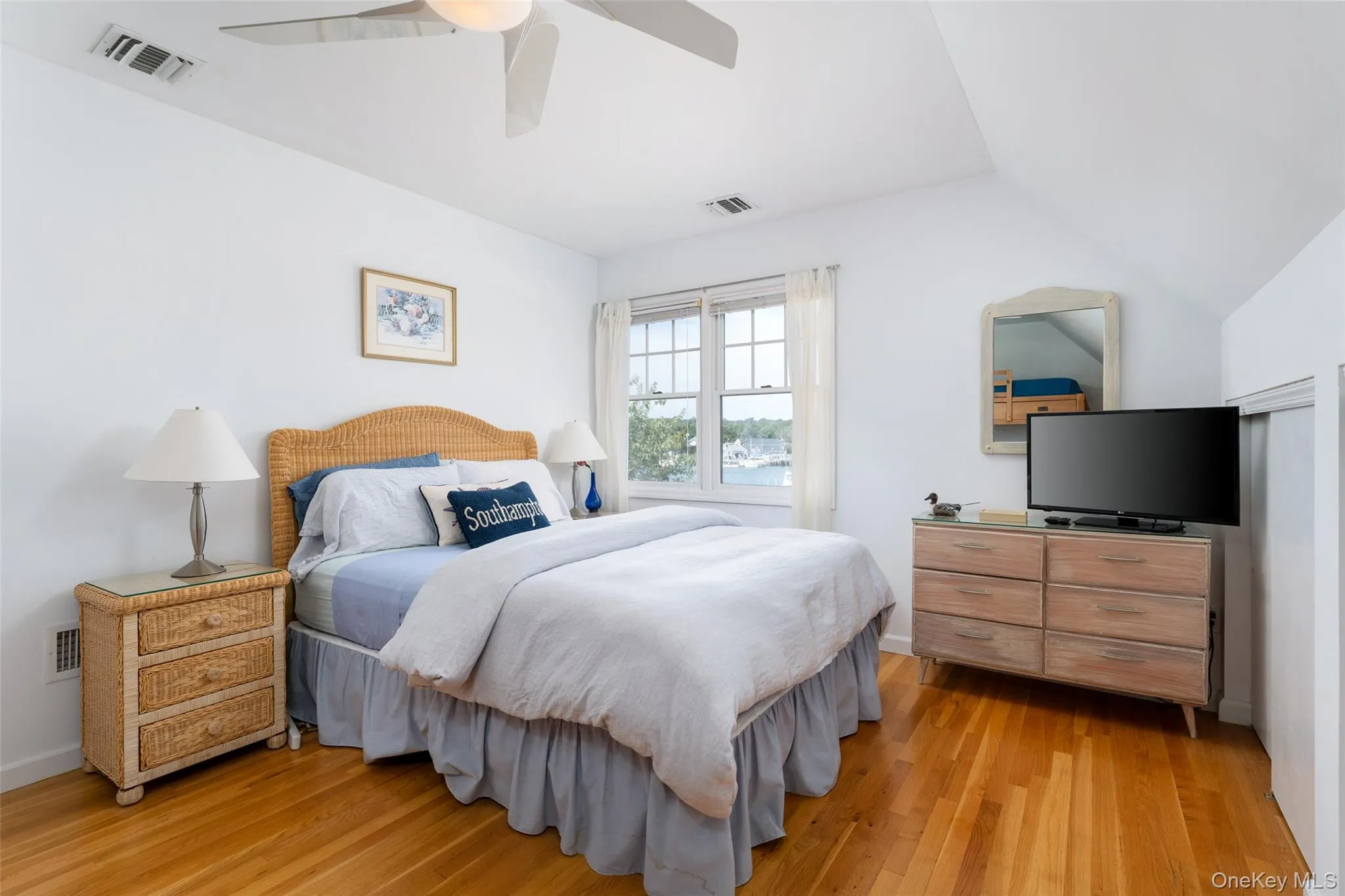 38 Old Fort Lane, Southampton, NY, 3 Bedrooms Bedrooms, 9 Rooms Rooms,3 BathroomsBathrooms,Residential,For Rent,Old Fort,0,1049087 38 Old Fort Lane, Southampton, NY, 3 Bedrooms Bedrooms, 9 Rooms Rooms,3 BathroomsBathrooms,Residential,For Rent,Old Fort,0,1049087