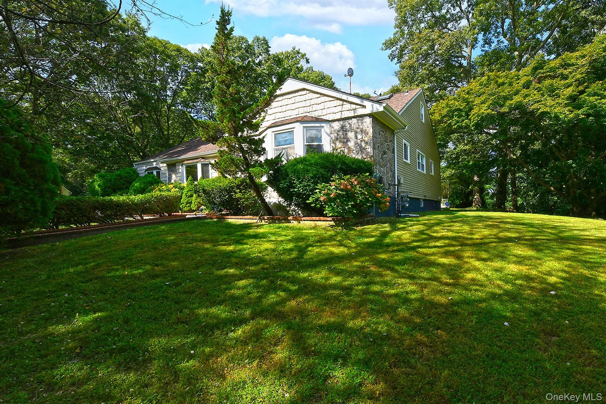 4 Village Hill Drive, Huntington, NY, 5 Bedrooms Bedrooms, 10 Rooms Rooms,4 BathroomsBathrooms,Residential,For Rent,Village Hill,0,1049094 4 Village Hill Drive, Huntington, NY, 5 Bedrooms Bedrooms, 10 Rooms Rooms,4 BathroomsBathrooms,Residential,For Rent,Village Hill,0,1049094
