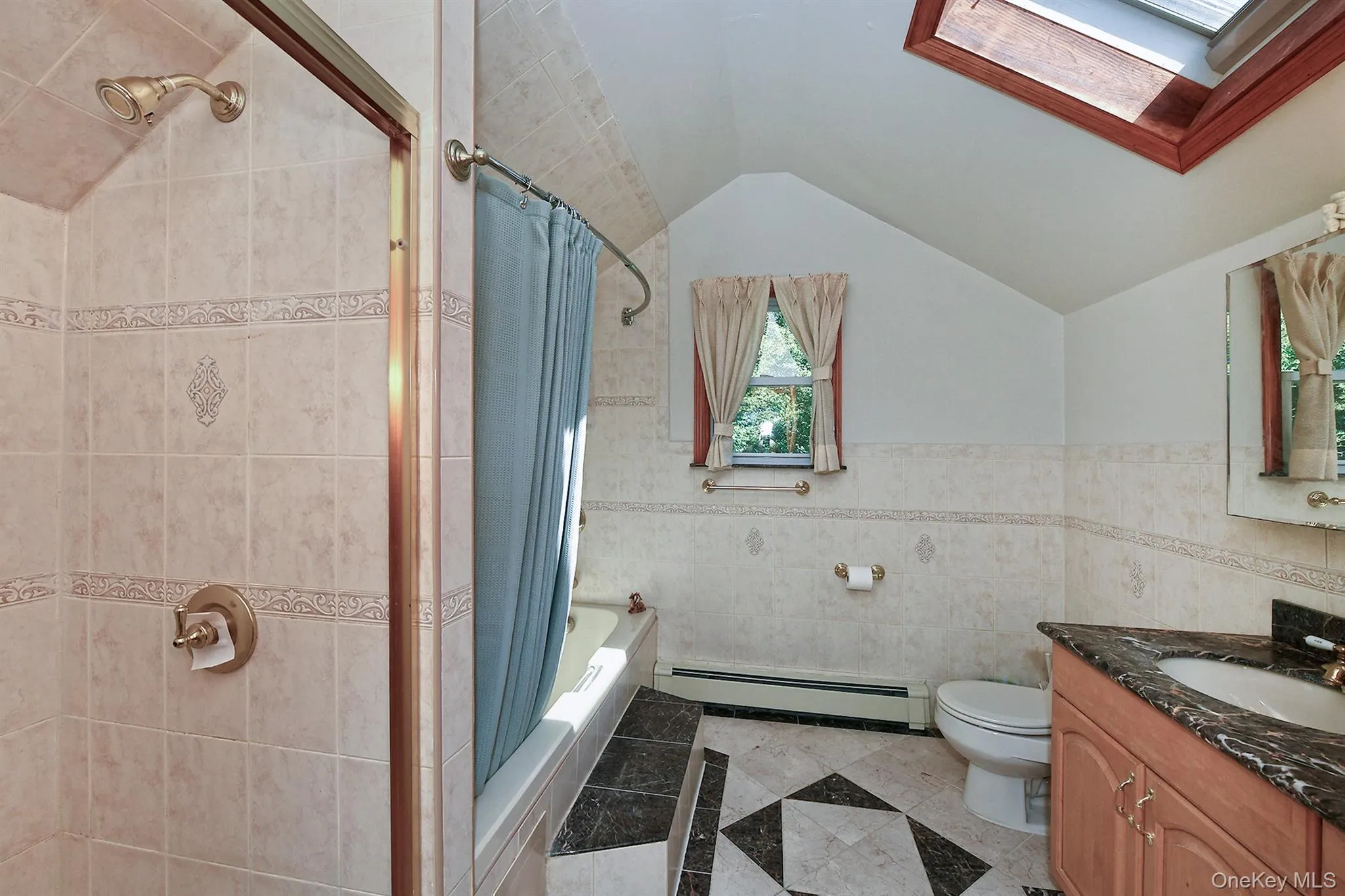 4 Village Hill Drive, Huntington, NY, 5 Bedrooms Bedrooms, 10 Rooms Rooms,4 BathroomsBathrooms,Residential,For Rent,Village Hill,0,1049094 4 Village Hill Drive, Huntington, NY, 5 Bedrooms Bedrooms, 10 Rooms Rooms,4 BathroomsBathrooms,Residential,For Rent,Village Hill,0,1049094