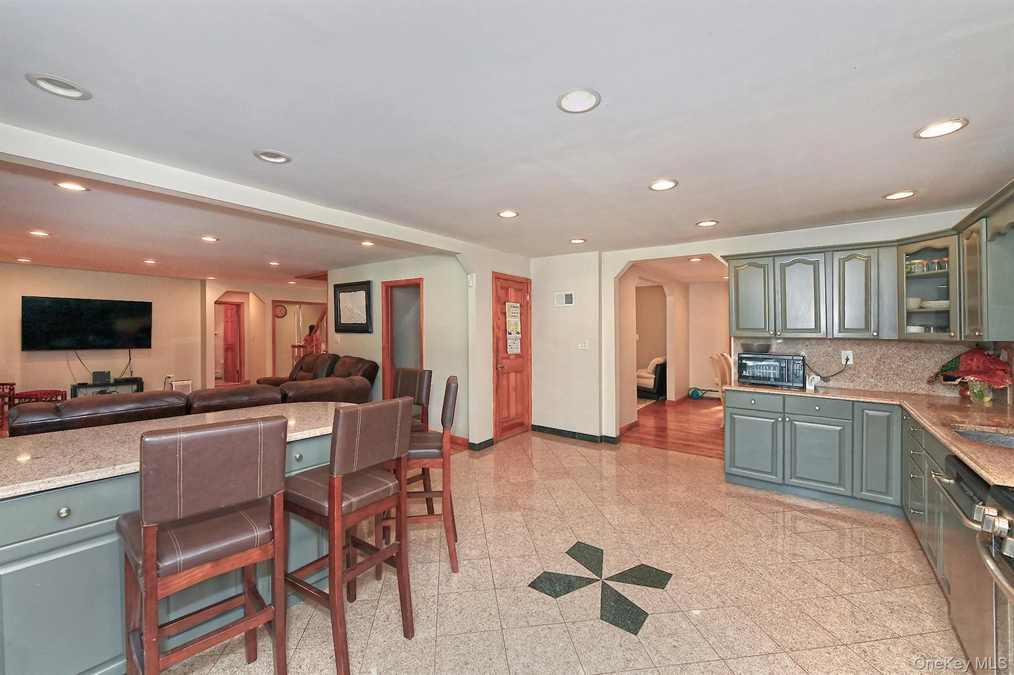 4 Village Hill Drive, Huntington, NY, 5 Bedrooms Bedrooms, 10 Rooms Rooms,4 BathroomsBathrooms,Residential,For Rent,Village Hill,0,1049094 4 Village Hill Drive, Huntington, NY, 5 Bedrooms Bedrooms, 10 Rooms Rooms,4 BathroomsBathrooms,Residential,For Rent,Village Hill,0,1049094