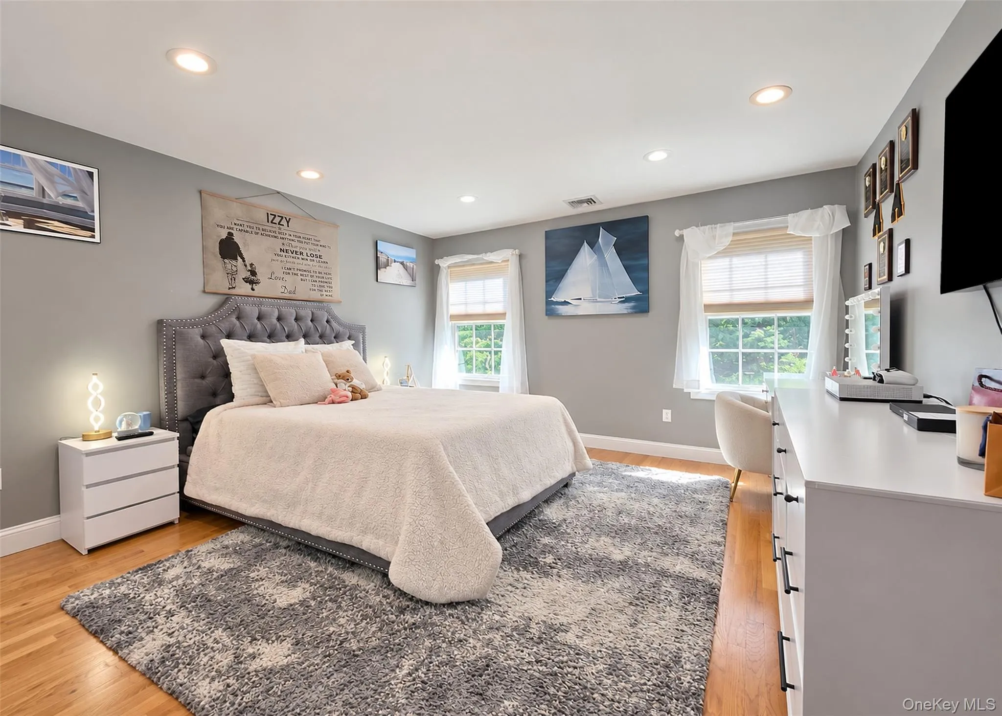 5 Keystone Court, Smithtown, NY, 5 Bedrooms Bedrooms, 14 Rooms Rooms,3 BathroomsBathrooms,Residential,For Rent,Keystone,0,1049096 5 Keystone Court, Smithtown, NY, 5 Bedrooms Bedrooms, 14 Rooms Rooms,3 BathroomsBathrooms,Residential,For Rent,Keystone,0,1049096
