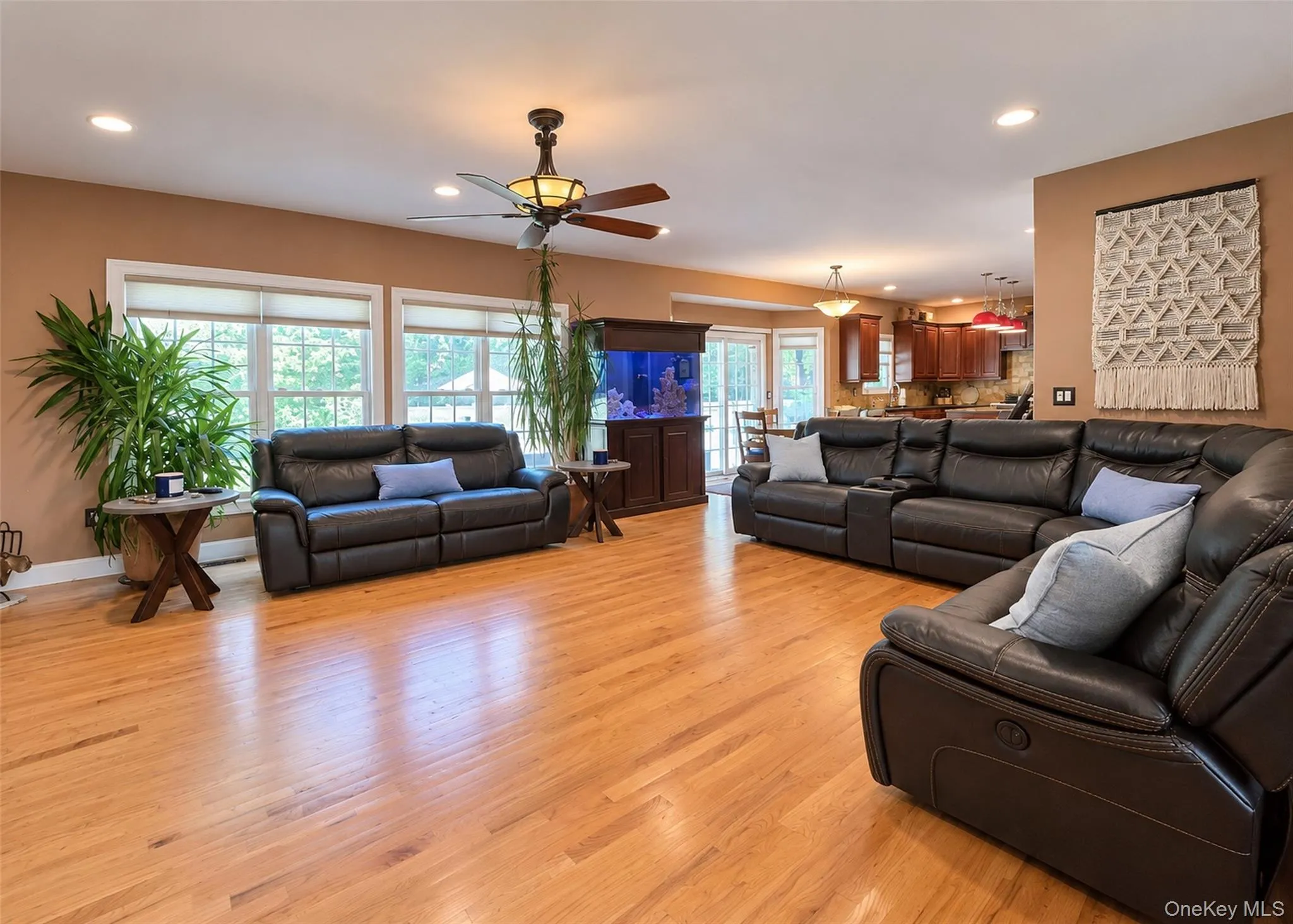 5 Keystone Court, Smithtown, NY, 5 Bedrooms Bedrooms, 14 Rooms Rooms,3 BathroomsBathrooms,Residential,For Rent,Keystone,0,1049096 5 Keystone Court, Smithtown, NY, 5 Bedrooms Bedrooms, 14 Rooms Rooms,3 BathroomsBathrooms,Residential,For Rent,Keystone,0,1049096