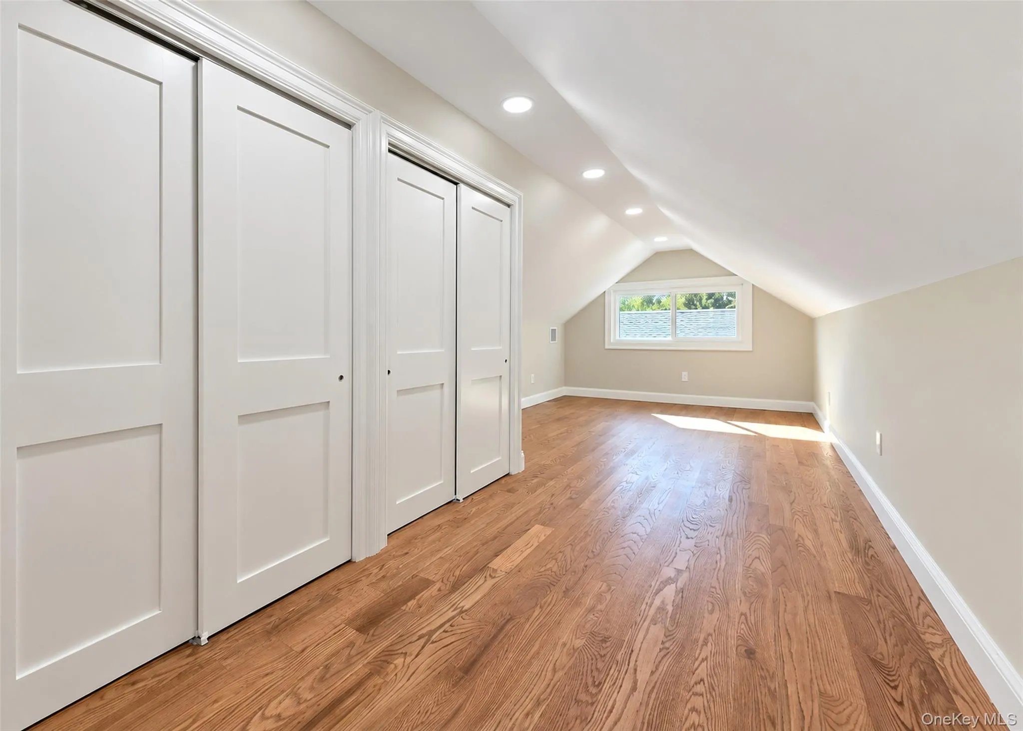 19 Victoria Lane, Brookhaven, NY, 4 Bedrooms Bedrooms, 9 Rooms Rooms,3 BathroomsBathrooms,Residential,For Rent,Victoria,0,1049098 19 Victoria Lane, Brookhaven, NY, 4 Bedrooms Bedrooms, 9 Rooms Rooms,3 BathroomsBathrooms,Residential,For Rent,Victoria,0,1049098