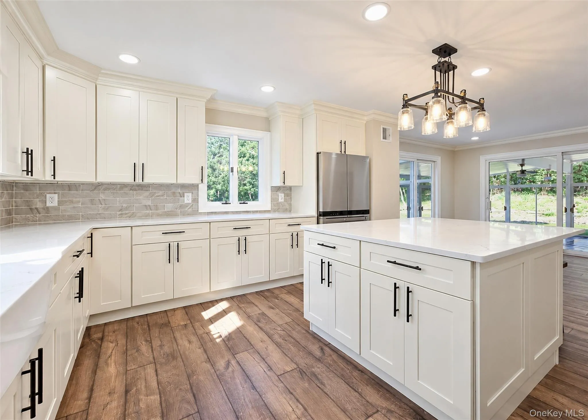 19 Victoria Lane, Brookhaven, NY, 4 Bedrooms Bedrooms, 9 Rooms Rooms,3 BathroomsBathrooms,Residential,For Rent,Victoria,0,1049098 19 Victoria Lane, Brookhaven, NY, 4 Bedrooms Bedrooms, 9 Rooms Rooms,3 BathroomsBathrooms,Residential,For Rent,Victoria,0,1049098