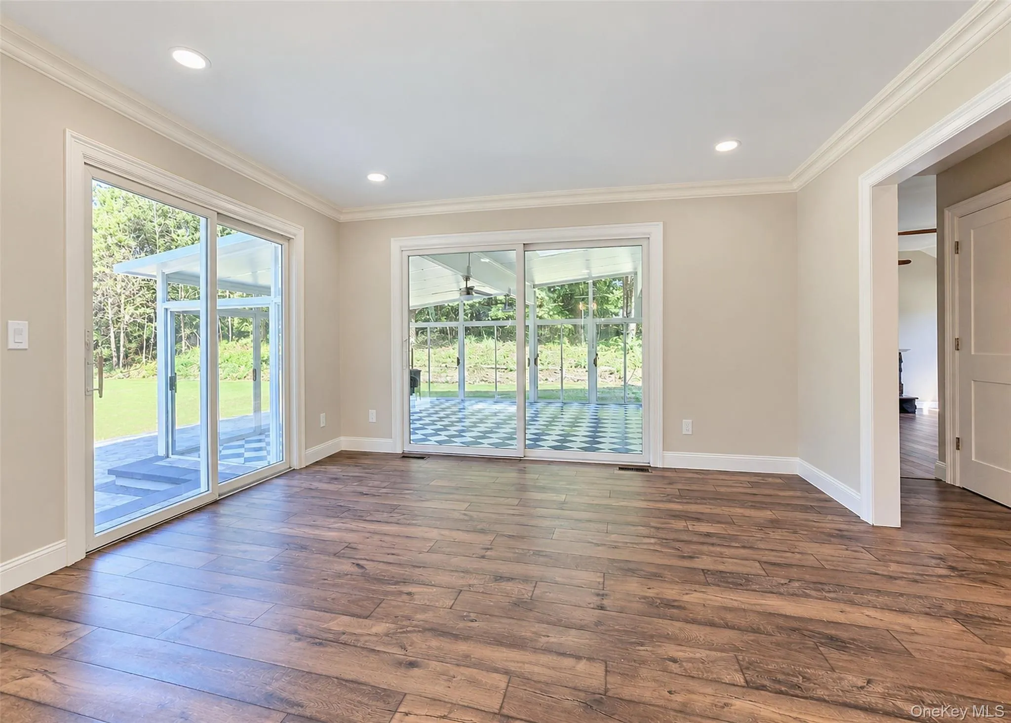 19 Victoria Lane, Brookhaven, NY, 4 Bedrooms Bedrooms, 9 Rooms Rooms,3 BathroomsBathrooms,Residential,For Rent,Victoria,0,1049098 19 Victoria Lane, Brookhaven, NY, 4 Bedrooms Bedrooms, 9 Rooms Rooms,3 BathroomsBathrooms,Residential,For Rent,Victoria,0,1049098