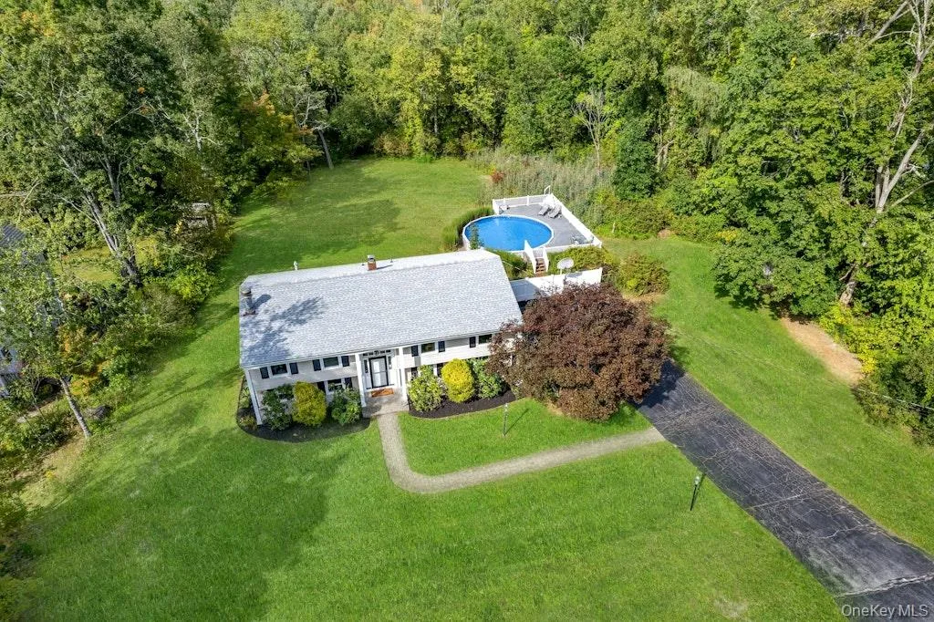 142 Loder Road, Yorktown, NY, 4 Bedrooms Bedrooms, 9 Rooms Rooms,2 BathroomsBathrooms,Residential,For Rent,Loder,0,1049099 142 Loder Road, Yorktown, NY, 4 Bedrooms Bedrooms, 9 Rooms Rooms,2 BathroomsBathrooms,Residential,For Rent,Loder,0,1049099