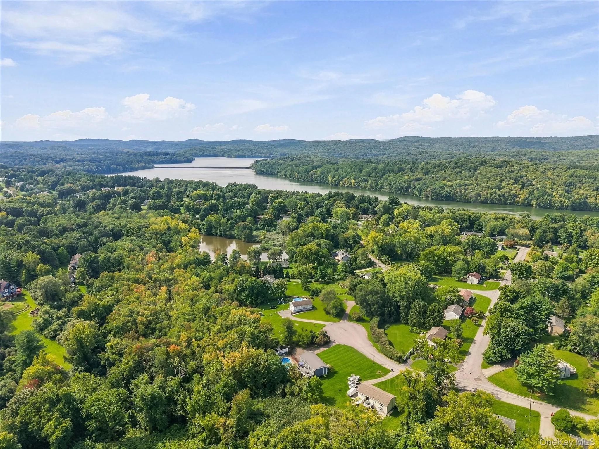 77 Robin Drive, Kent, NY, 3 Bedrooms Bedrooms, 7 Rooms Rooms,3 BathroomsBathrooms,Residential,For Rent,Robin,0,1049102 77 Robin Drive, Kent, NY, 3 Bedrooms Bedrooms, 7 Rooms Rooms,3 BathroomsBathrooms,Residential,For Rent,Robin,0,1049102