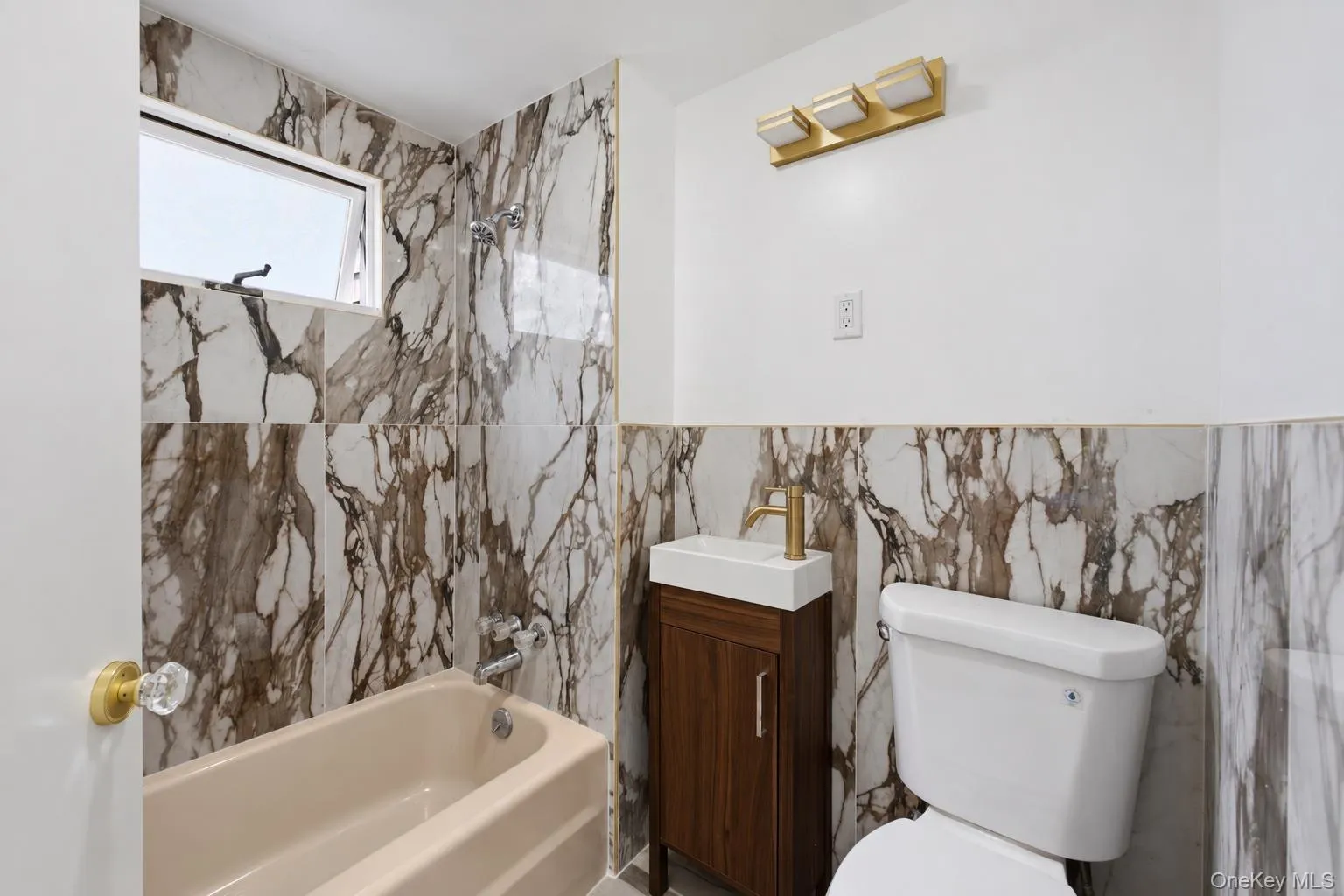 10 Jones Street, Port Jervis, NY, 4 Bedrooms Bedrooms, 8 Rooms Rooms,2 BathroomsBathrooms,Residential,For Rent,Jones,0,1049109 10 Jones Street, Port Jervis, NY, 4 Bedrooms Bedrooms, 8 Rooms Rooms,2 BathroomsBathrooms,Residential,For Rent,Jones,0,1049109