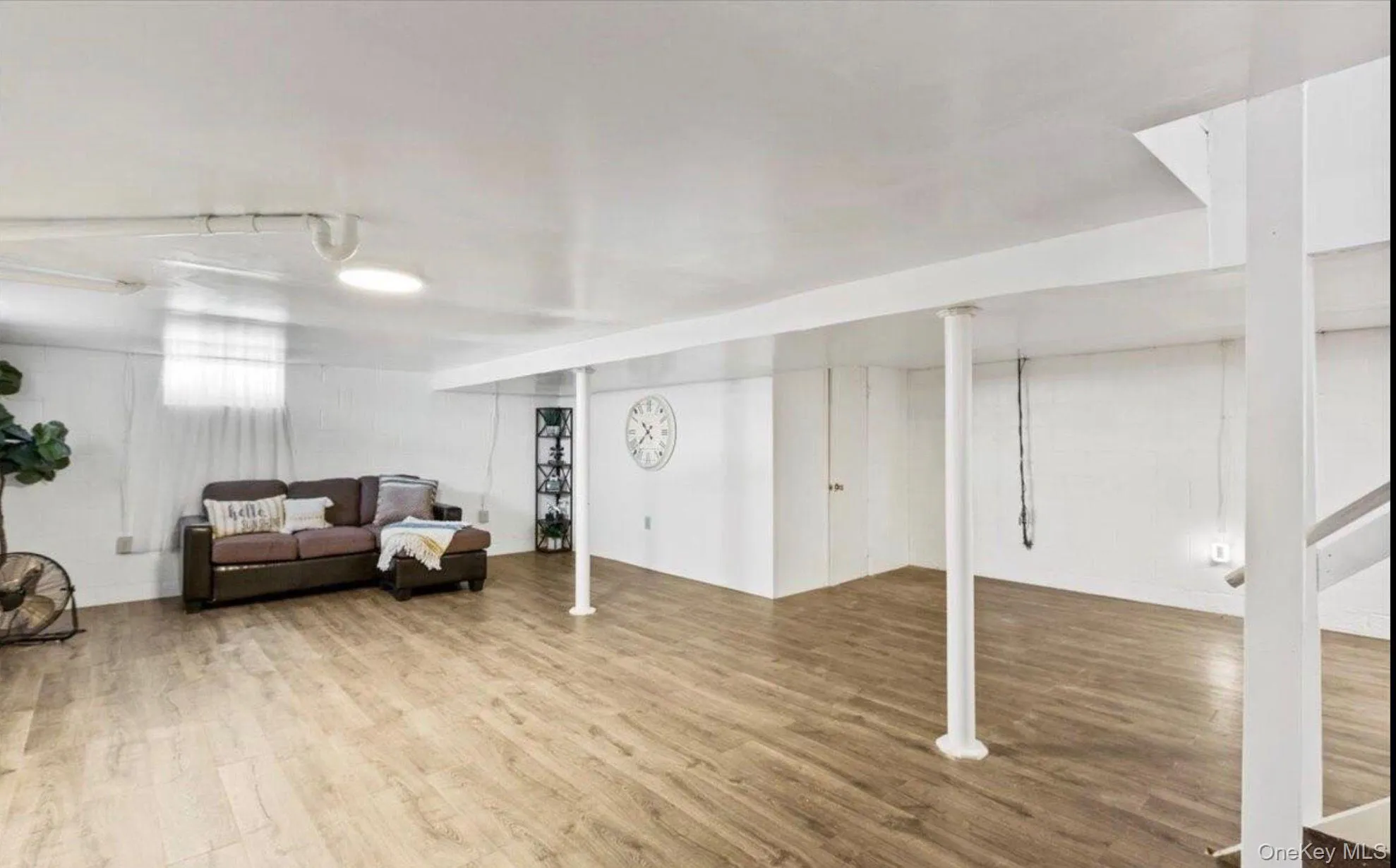 127 Park Avenue, Schenectady, NY, 3 Bedrooms Bedrooms, 4 Rooms Rooms,2 BathroomsBathrooms,Residential,For Rent,Park Avenue,0,1049111 127 Park Avenue, Schenectady, NY, 3 Bedrooms Bedrooms, 4 Rooms Rooms,2 BathroomsBathrooms,Residential,For Rent,Park Avenue,0,1049111
