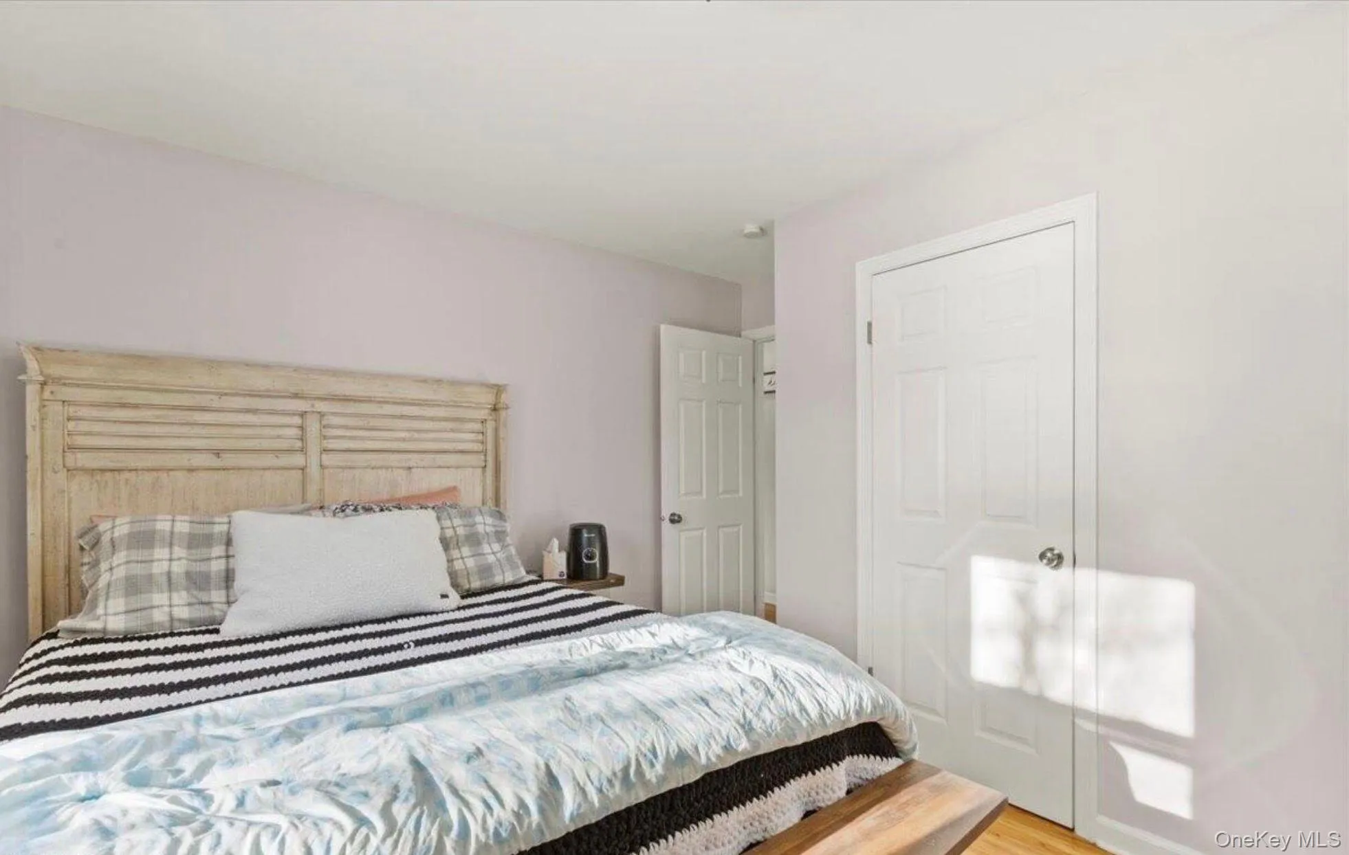 127 Park Avenue, Schenectady, NY, 3 Bedrooms Bedrooms, 4 Rooms Rooms,2 BathroomsBathrooms,Residential,For Rent,Park Avenue,0,1049111 127 Park Avenue, Schenectady, NY, 3 Bedrooms Bedrooms, 4 Rooms Rooms,2 BathroomsBathrooms,Residential,For Rent,Park Avenue,0,1049111