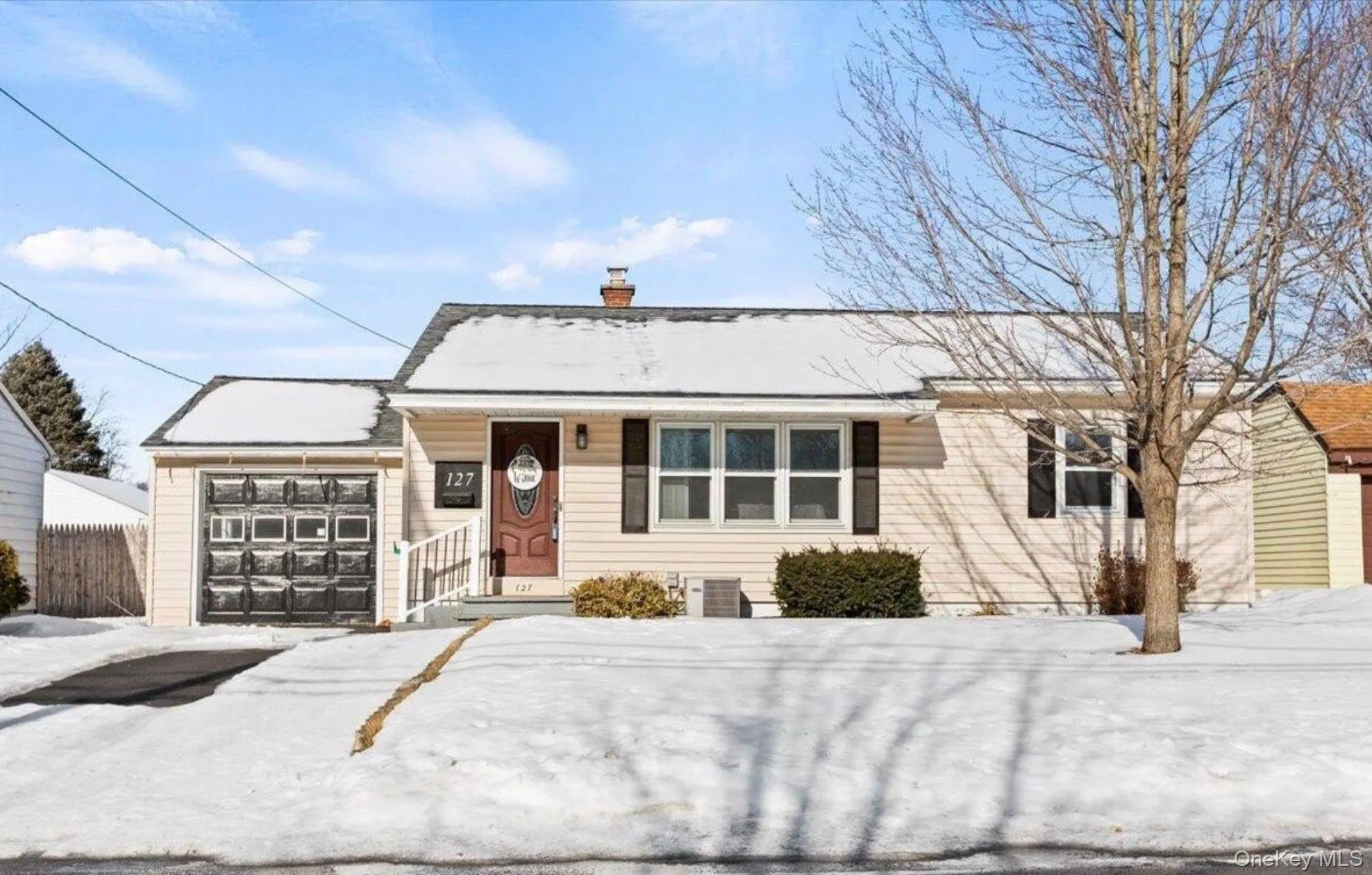 127 Park Avenue, Schenectady, NY, 3 Bedrooms Bedrooms, 4 Rooms Rooms,2 BathroomsBathrooms,Residential,For Rent,Park Avenue,0,1049111 127 Park Avenue, Schenectady, NY, 3 Bedrooms Bedrooms, 4 Rooms Rooms,2 BathroomsBathrooms,Residential,For Rent,Park Avenue,0,1049111
