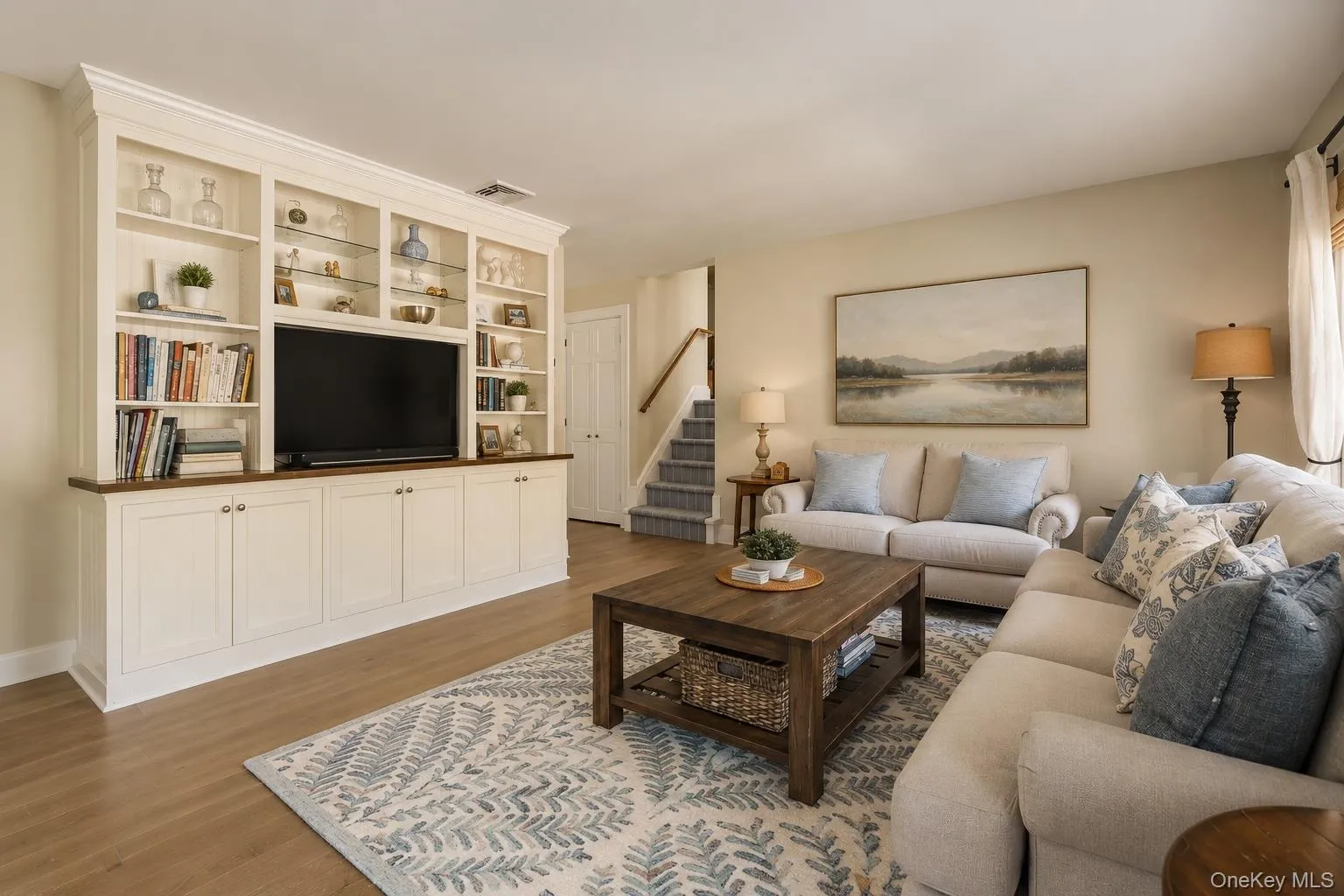 Art added with virtual staging. Art added with virtual staging.