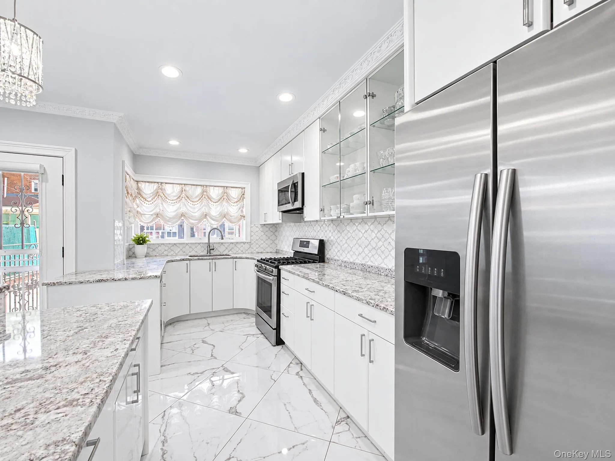 9940 64th Road, New York, NY, 3 Bedrooms Bedrooms, 10 Rooms Rooms,2 BathroomsBathrooms,Residential,For Rent,64th,0,1049116 9940 64th Road, New York, NY, 3 Bedrooms Bedrooms, 10 Rooms Rooms,2 BathroomsBathrooms,Residential,For Rent,64th,0,1049116