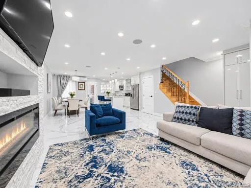 9940 64th Road, New York, NY, 3 Bedrooms Bedrooms, 10 Rooms Rooms,2 BathroomsBathrooms,Residential,For Rent,64th,0,1049116 9940 64th Road, New York, NY, 3 Bedrooms Bedrooms, 10 Rooms Rooms,2 BathroomsBathrooms,Residential,For Rent,64th,0,1049116