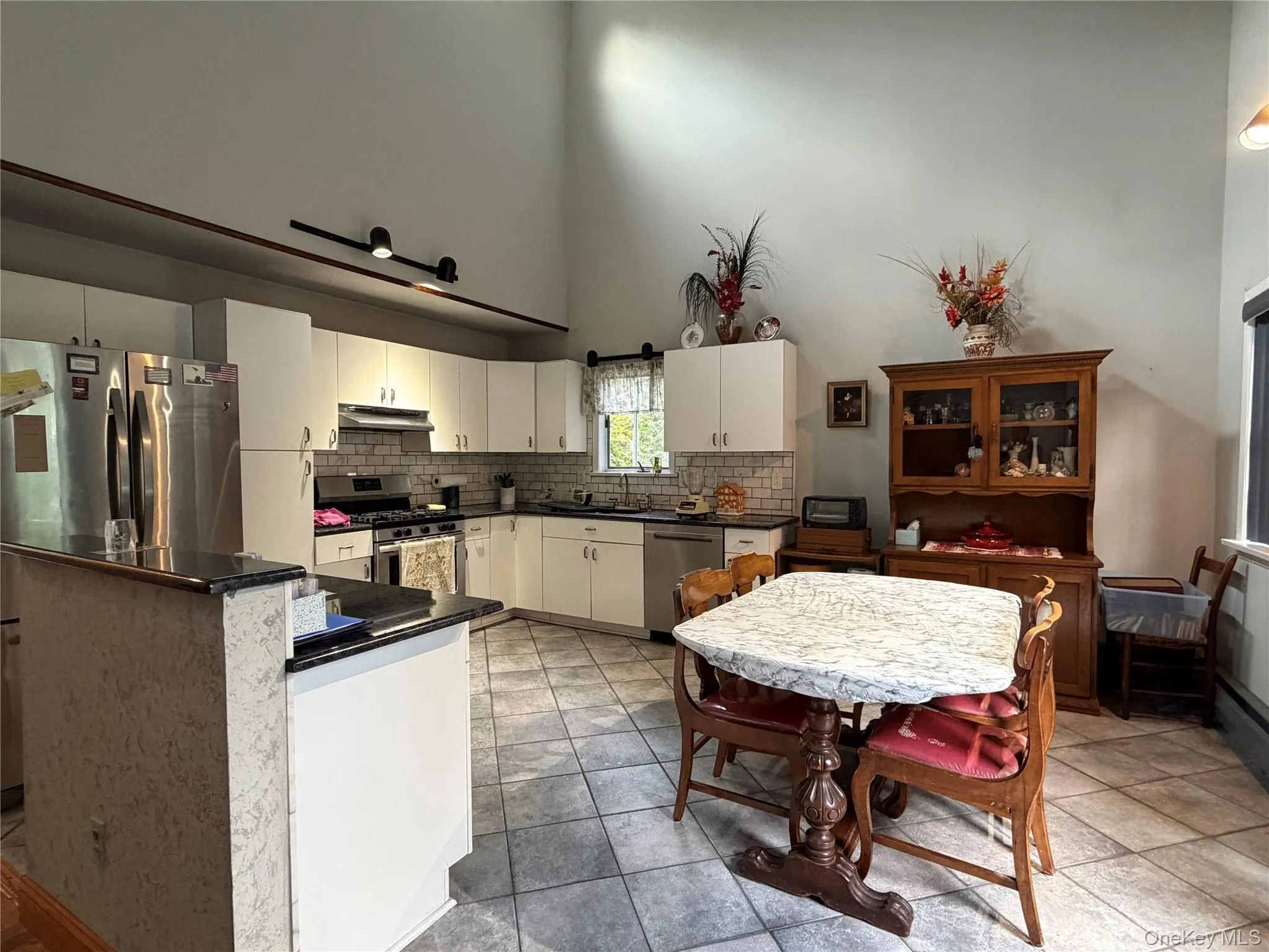 59 Ridge Road, Brookhaven, NY, 2 Bedrooms Bedrooms, 4 Rooms Rooms,2 BathroomsBathrooms,Residential,For Rent,Ridge,0,1049123 59 Ridge Road, Brookhaven, NY, 2 Bedrooms Bedrooms, 4 Rooms Rooms,2 BathroomsBathrooms,Residential,For Rent,Ridge,0,1049123