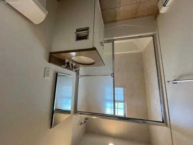 Bathroom 2 Bathroom 2