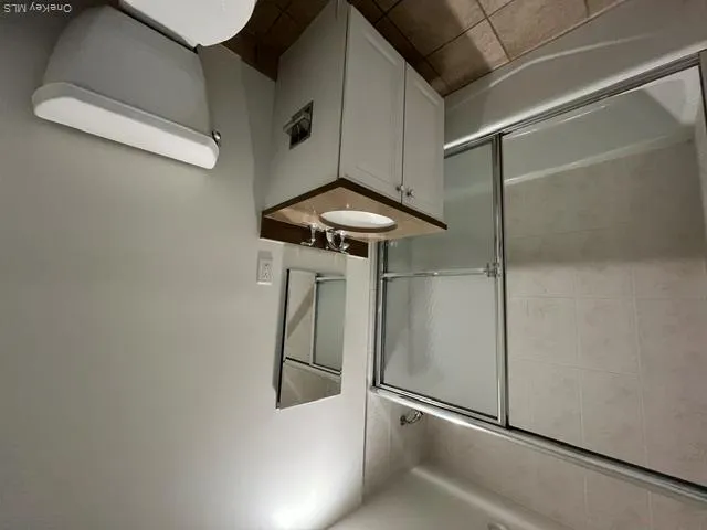 Bathroom 1 Bathroom 1