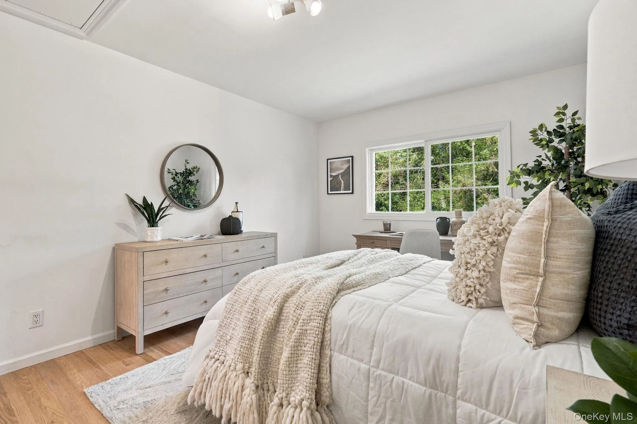 465 Old Post Road, Bedford, NY, 4 Bedrooms Bedrooms, 10 Rooms Rooms,3 BathroomsBathrooms,Residential,For Rent,Old Post,0,1049125 465 Old Post Road, Bedford, NY, 4 Bedrooms Bedrooms, 10 Rooms Rooms,3 BathroomsBathrooms,Residential,For Rent,Old Post,0,1049125